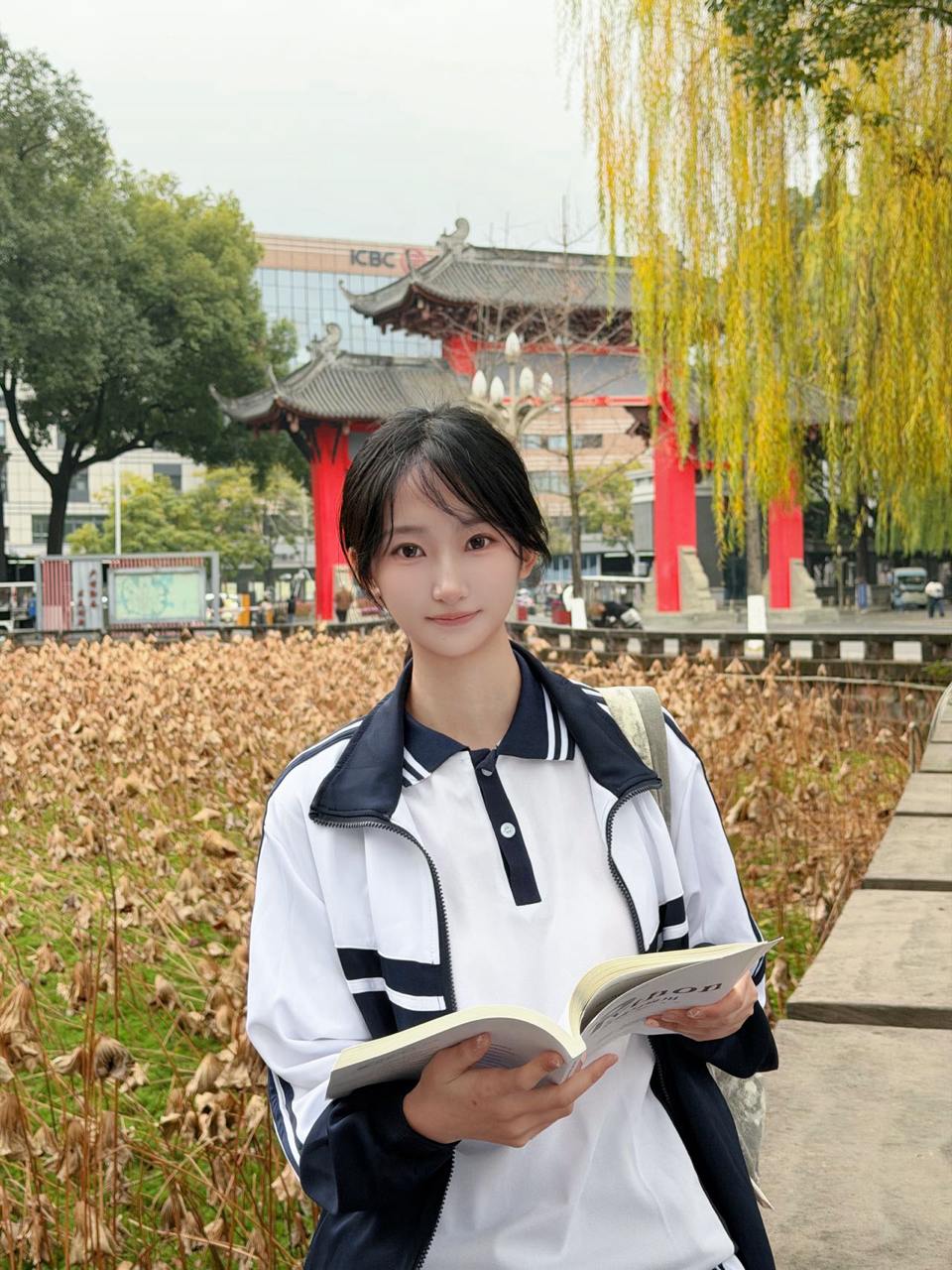 四川 成都 编号：084634 (点击复制)
➡️ 
