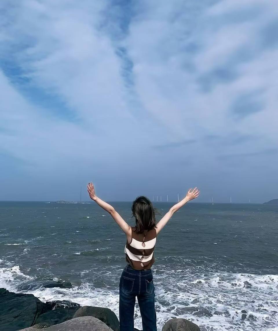 四川 成都 编号：805945 (点击复制)
➡️ 