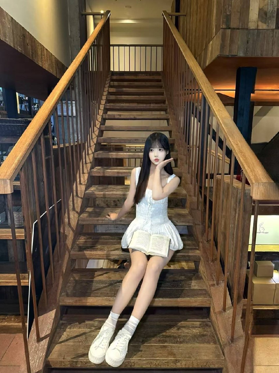 四川 成都 编号：946506 (点击复制)
➡️ 