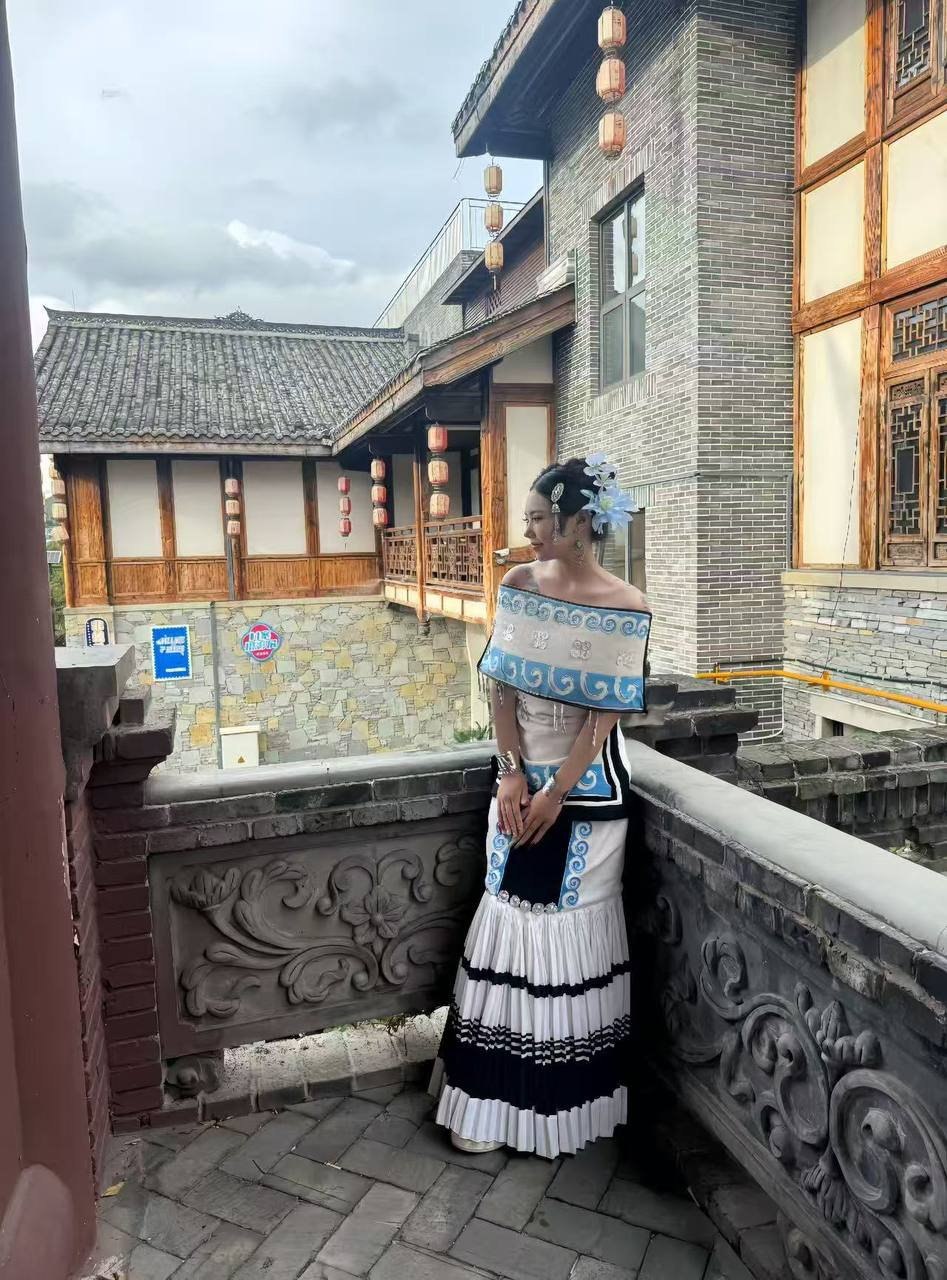 四川 成都 编号：023581 (点击复制)
➡️ 