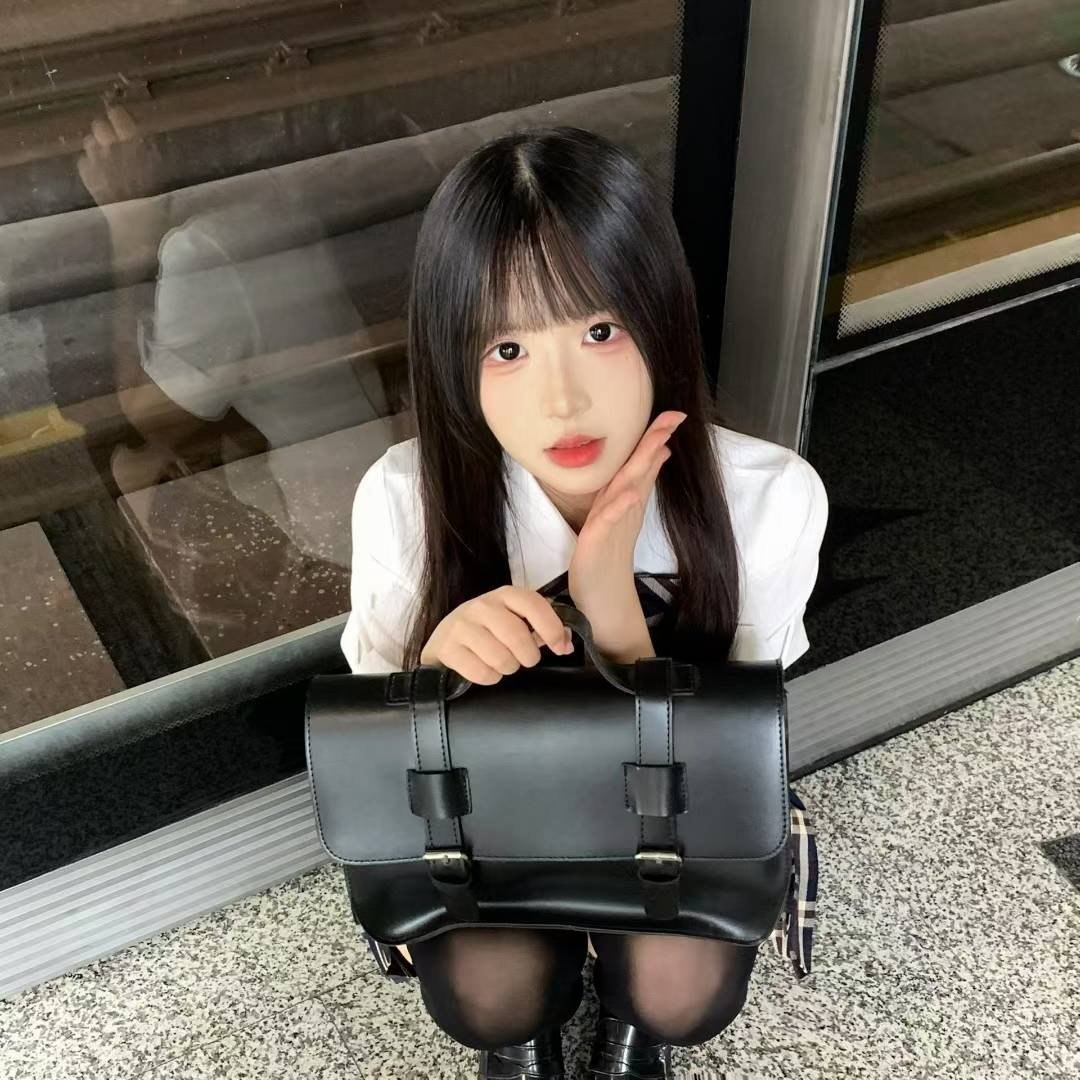 四川 成都 编号：946506 (点击复制)
➡️ 