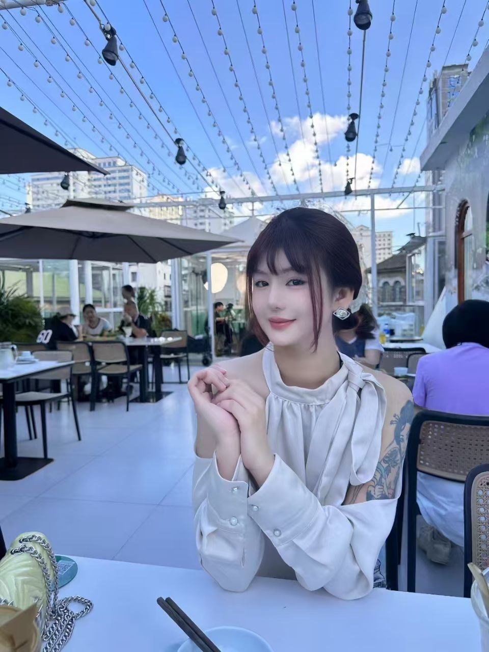 四川 成都 编号：937567 (点击复制)
➡️ 