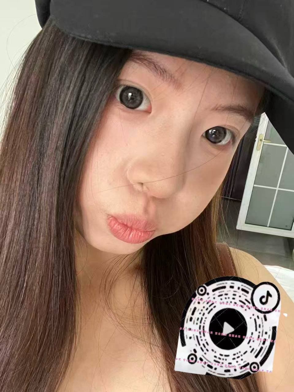 四川 成都 编号：214958 (点击复制)
➡️ 