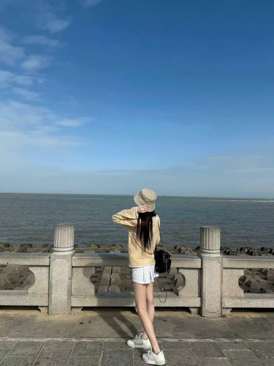 四川 成都 编号：231801 (点击复制)
➡️ 