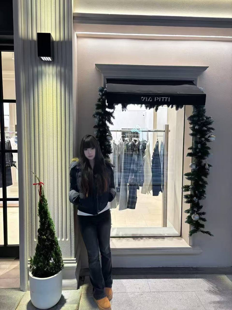 四川 成都 编号：348596 (点击复制)
➡️ 