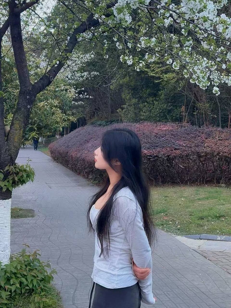 四川 成都 编号：157609 (点击复制)
➡️ 