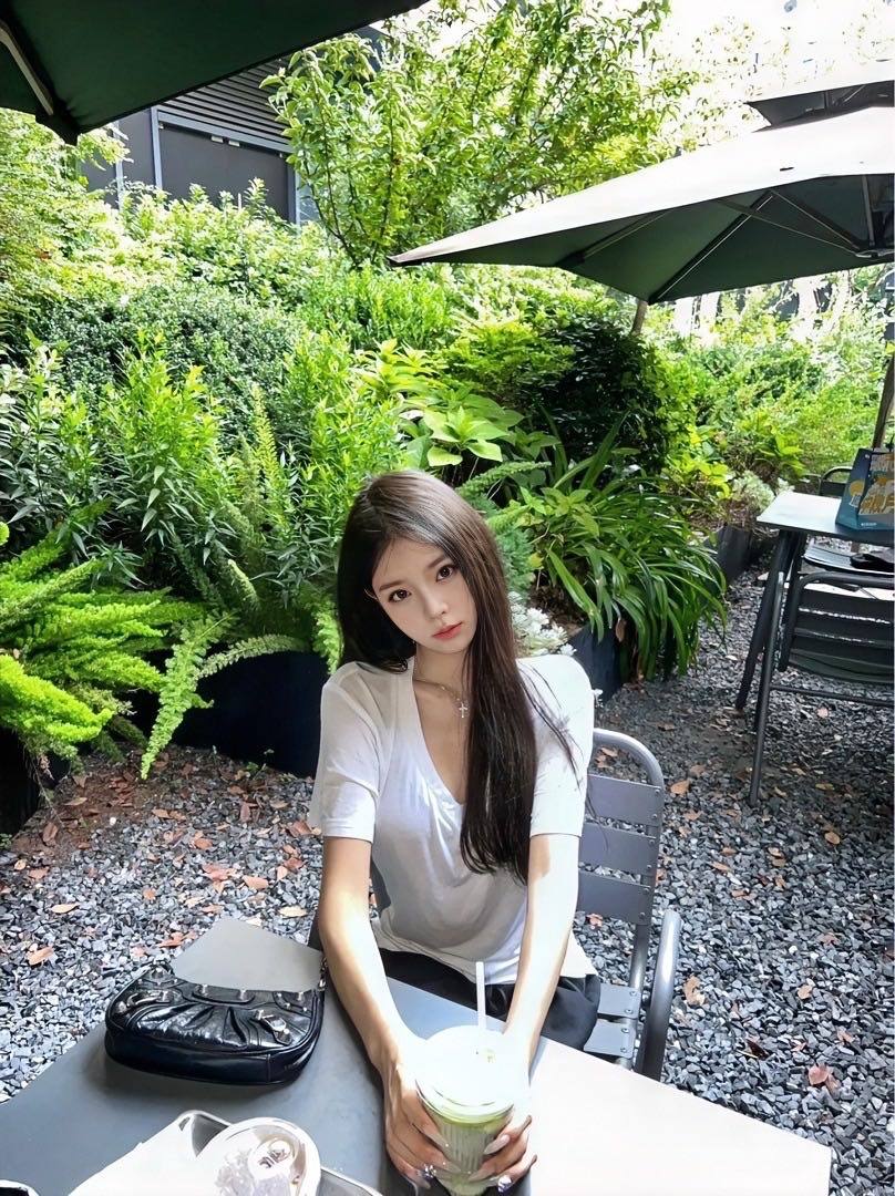 四川 成都 编号：063158 (点击复制)
➡️ 