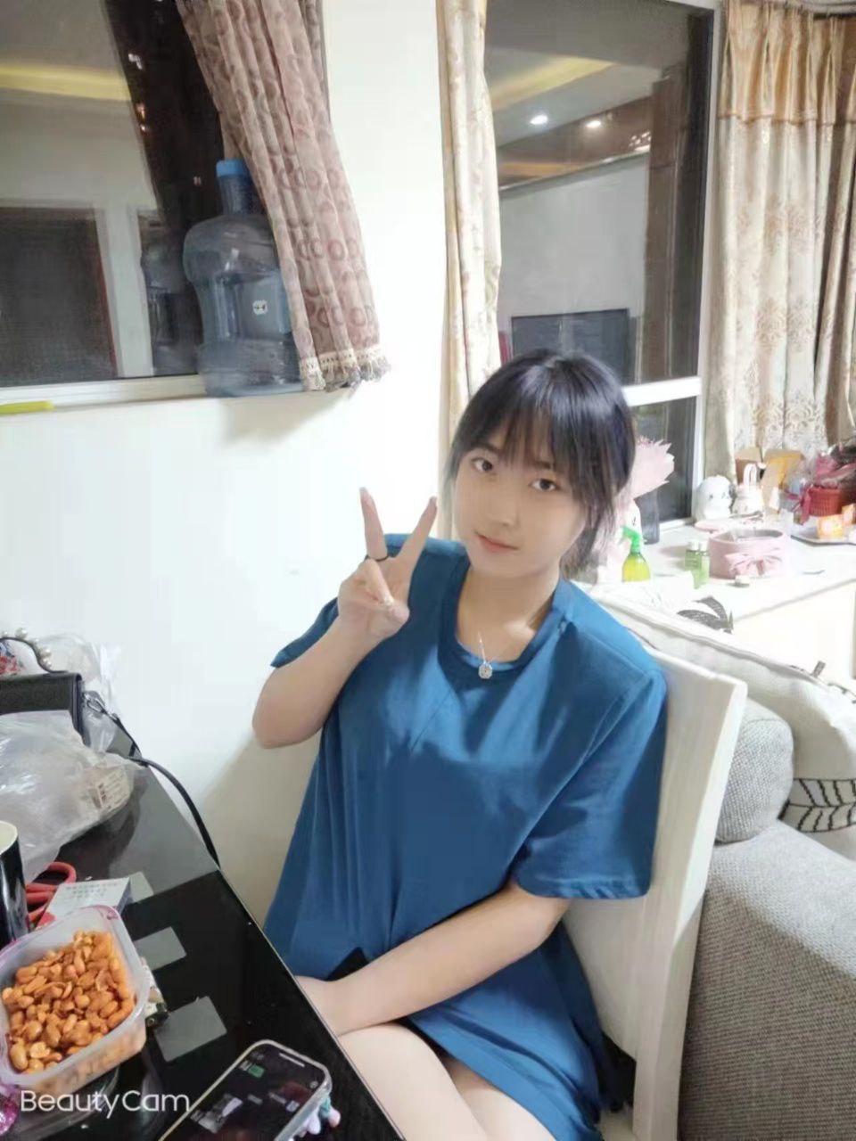四川 成都 编号：820565 (点击复制)
➡️ 