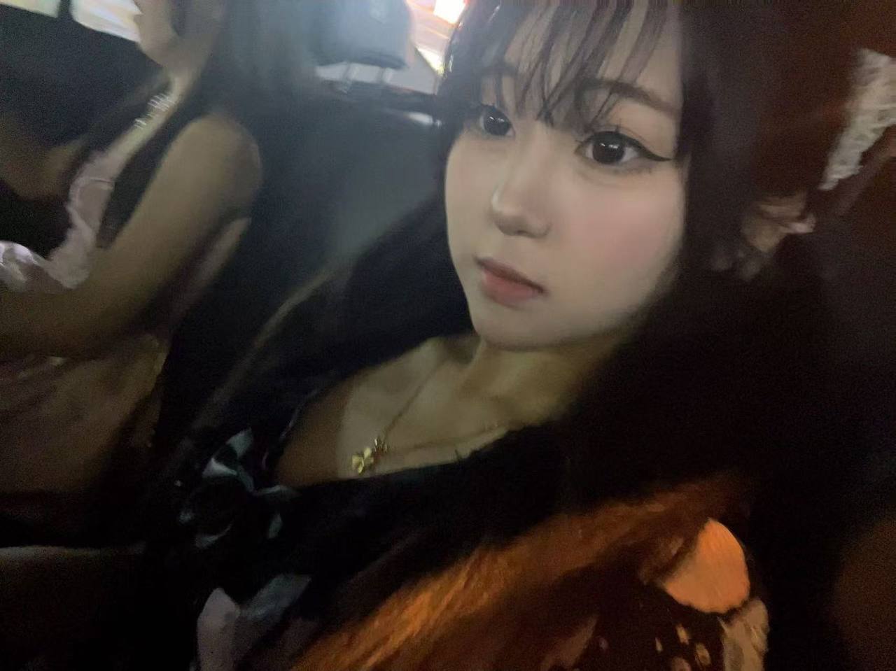 四川 成都 编号：426887 (点击复制)
➡️ 