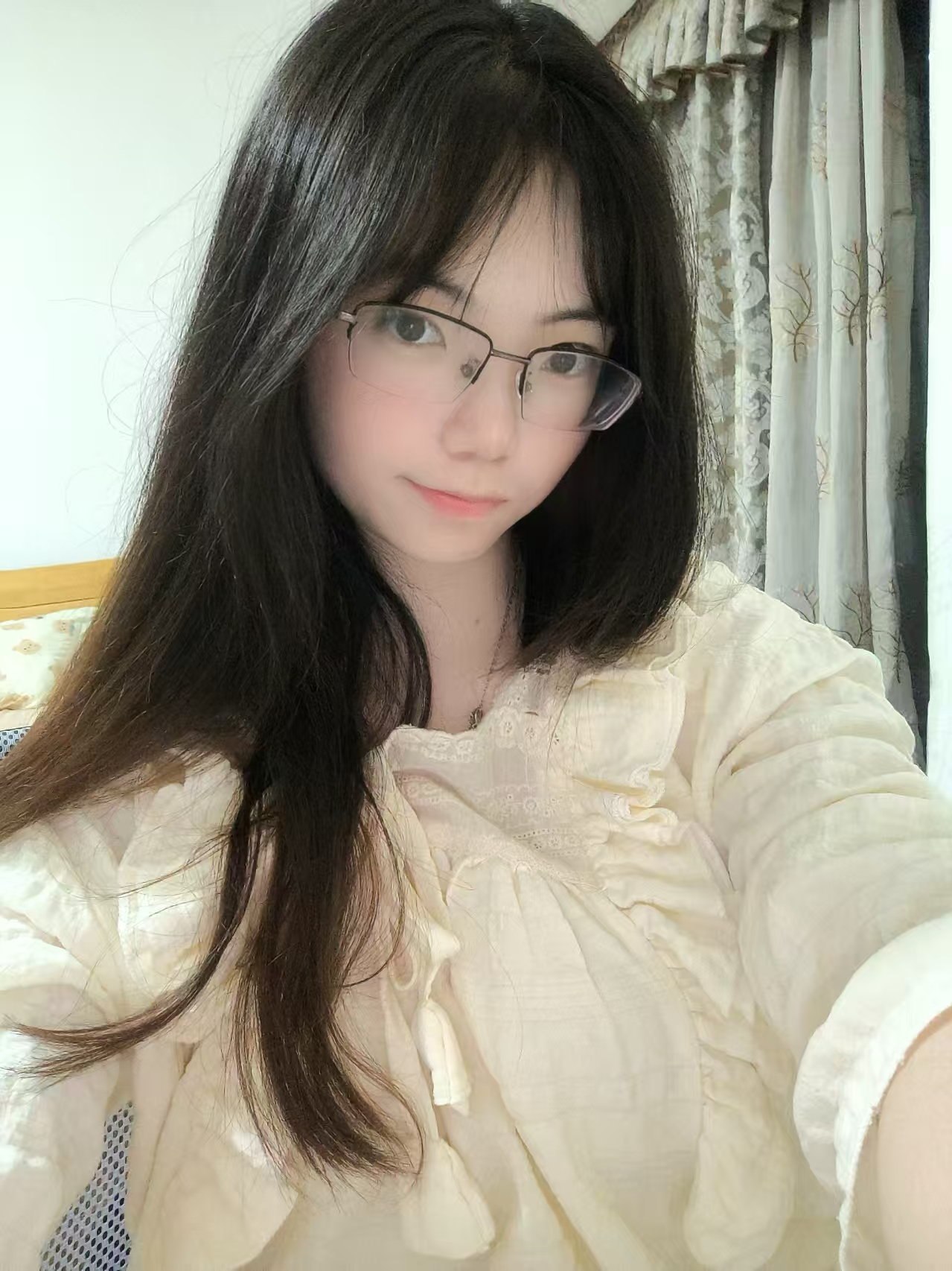 四川 成都 编号：363833 (点击复制)
➡️ 