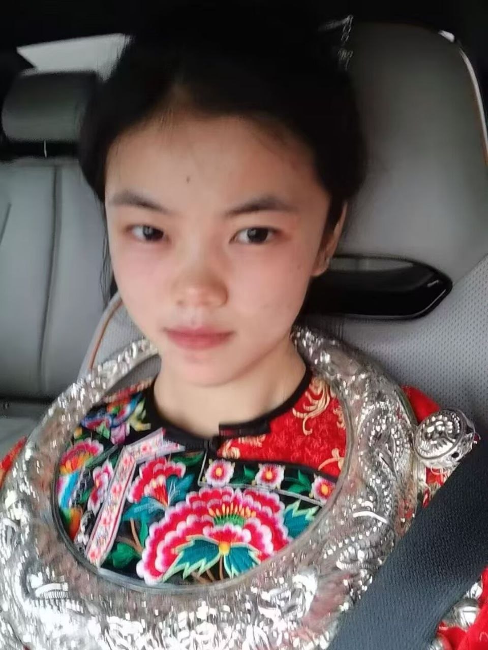 四川 成都 编号：375022 (点击复制)
➡️ 