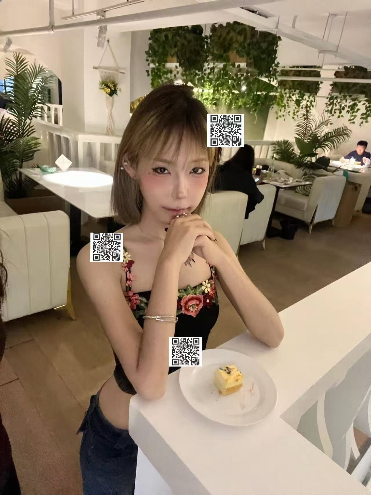 新疆 阿克苏 编号：796896 (点击复制)
➡️ 