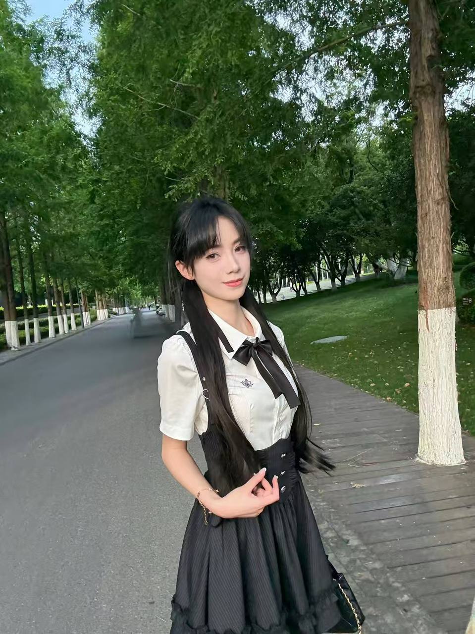 新疆 乌鲁木齐 编号：706741 (点击复制)
➡️ 