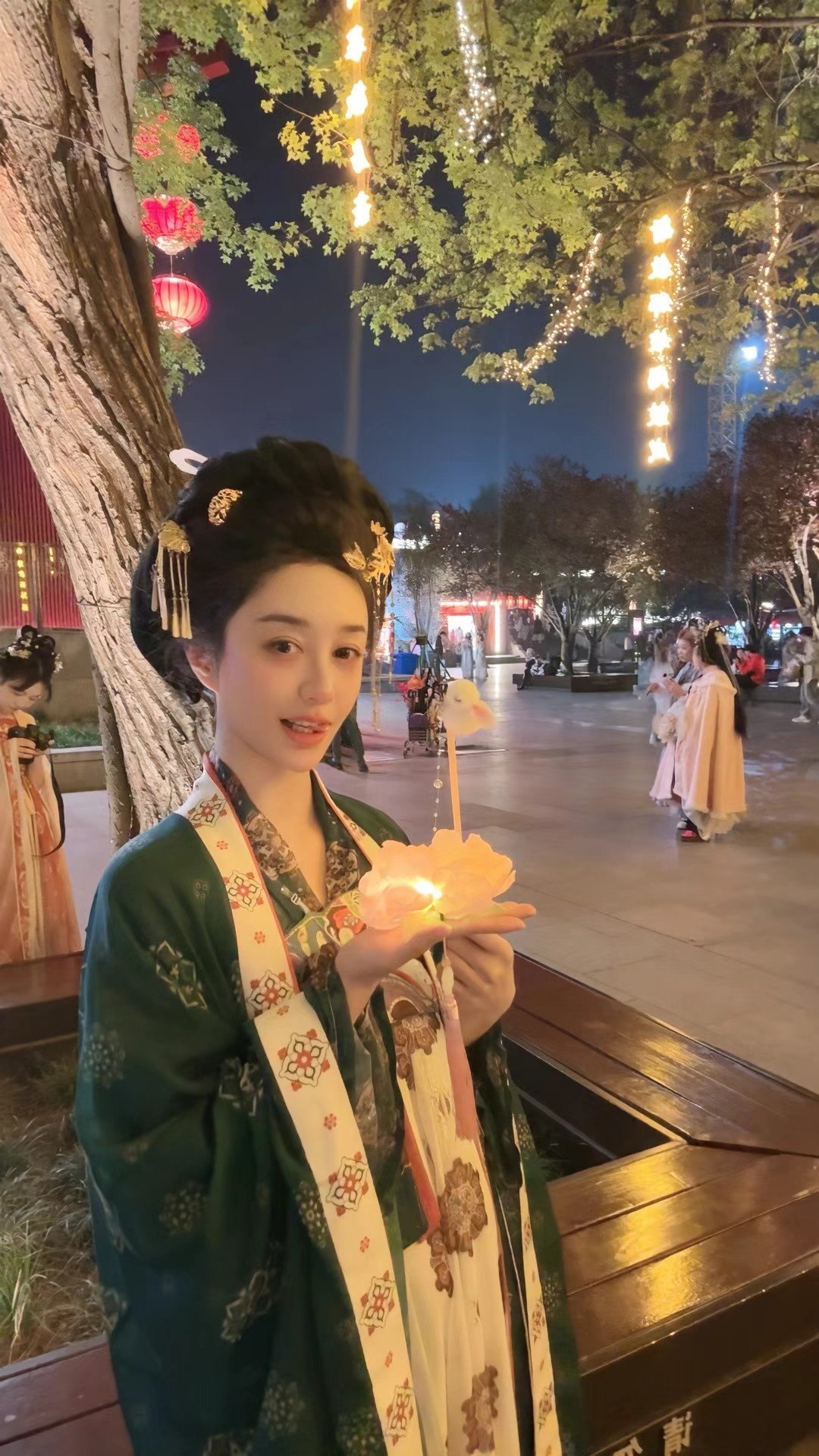 新疆 乌鲁木齐 编号：956043 (点击复制)
➡️ 