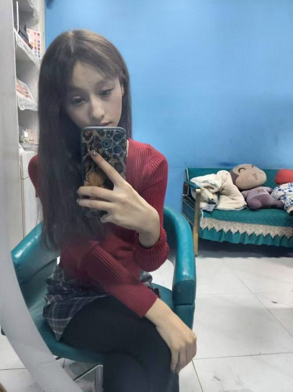新疆 喀什 编号：335525 (点击复制)
➡️ 