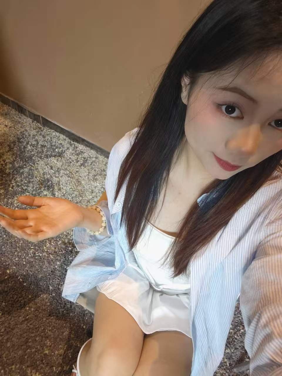 云南 昆明 编号：598824 (点击复制)
➡️ 