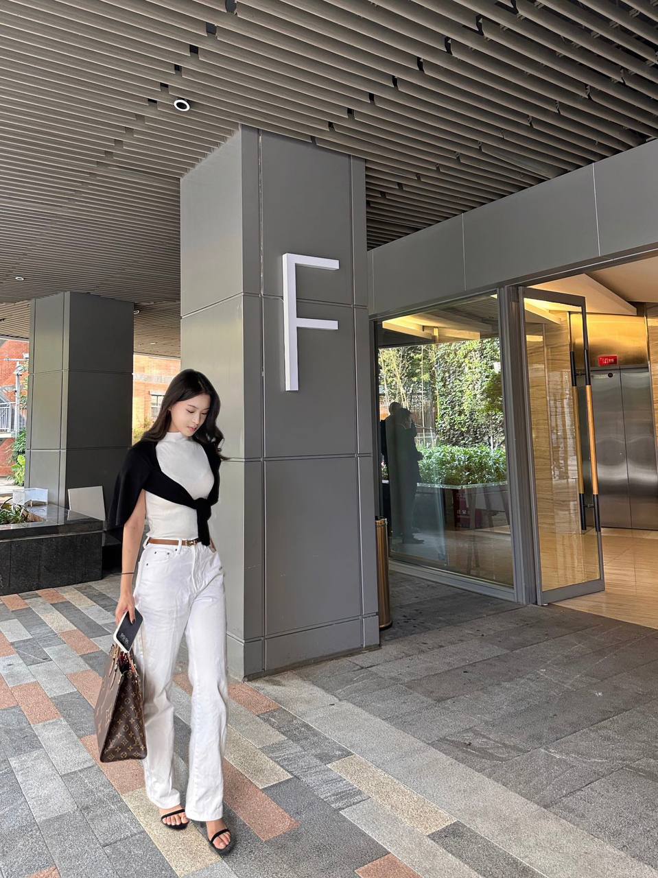 云南 昆明 编号：845871 (点击复制)
➡️ 