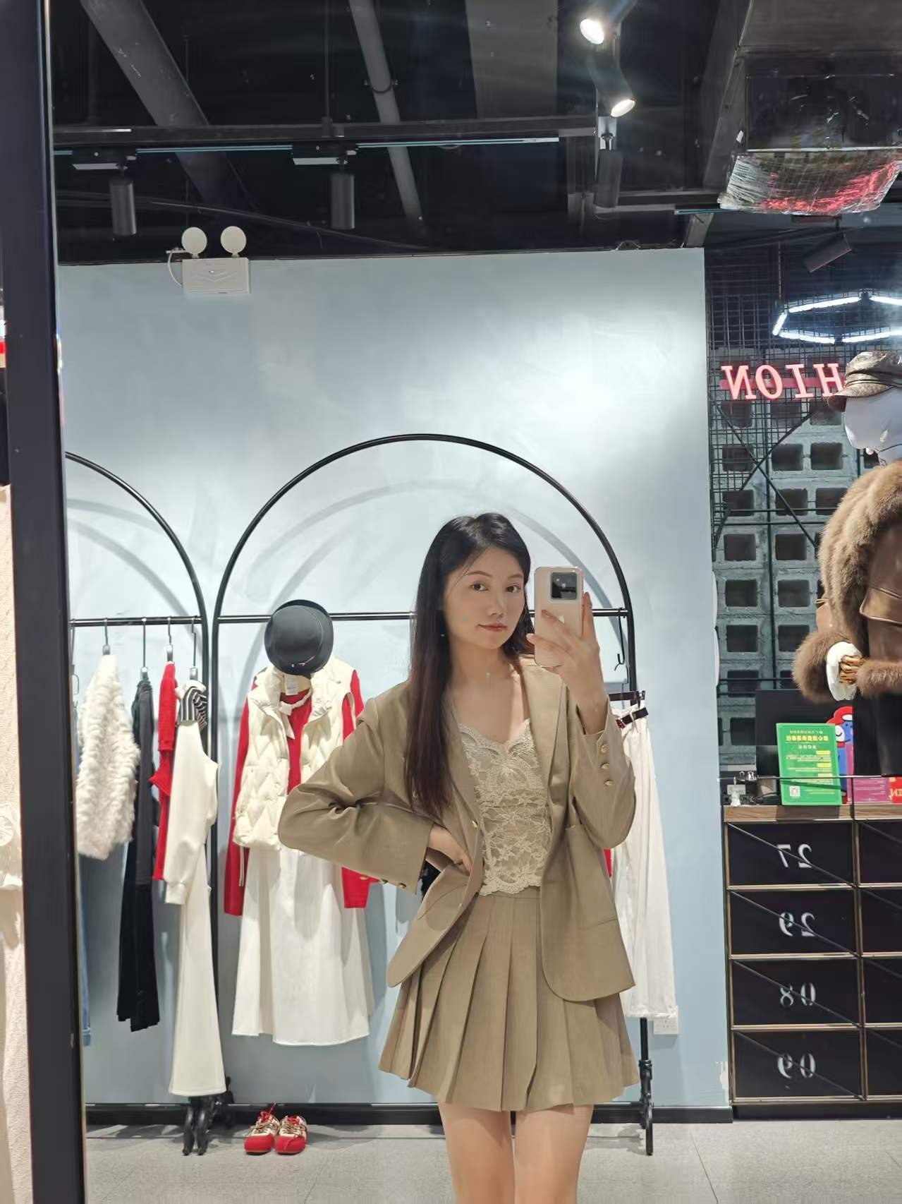 云南 昆明 编号：598824 (点击复制)
➡️ 
