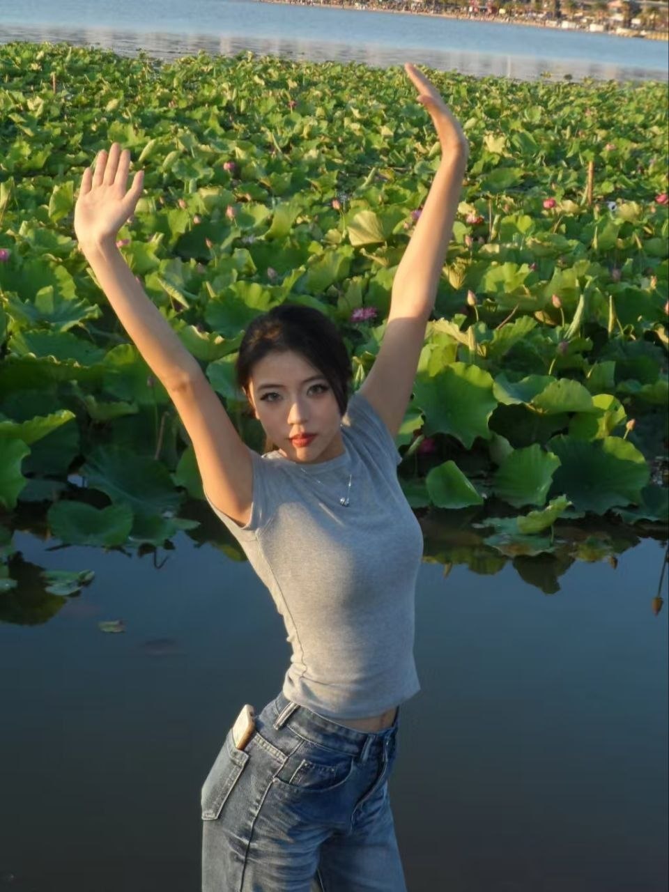 云南 楚雄 编号：016070 (点击复制)
➡️ 