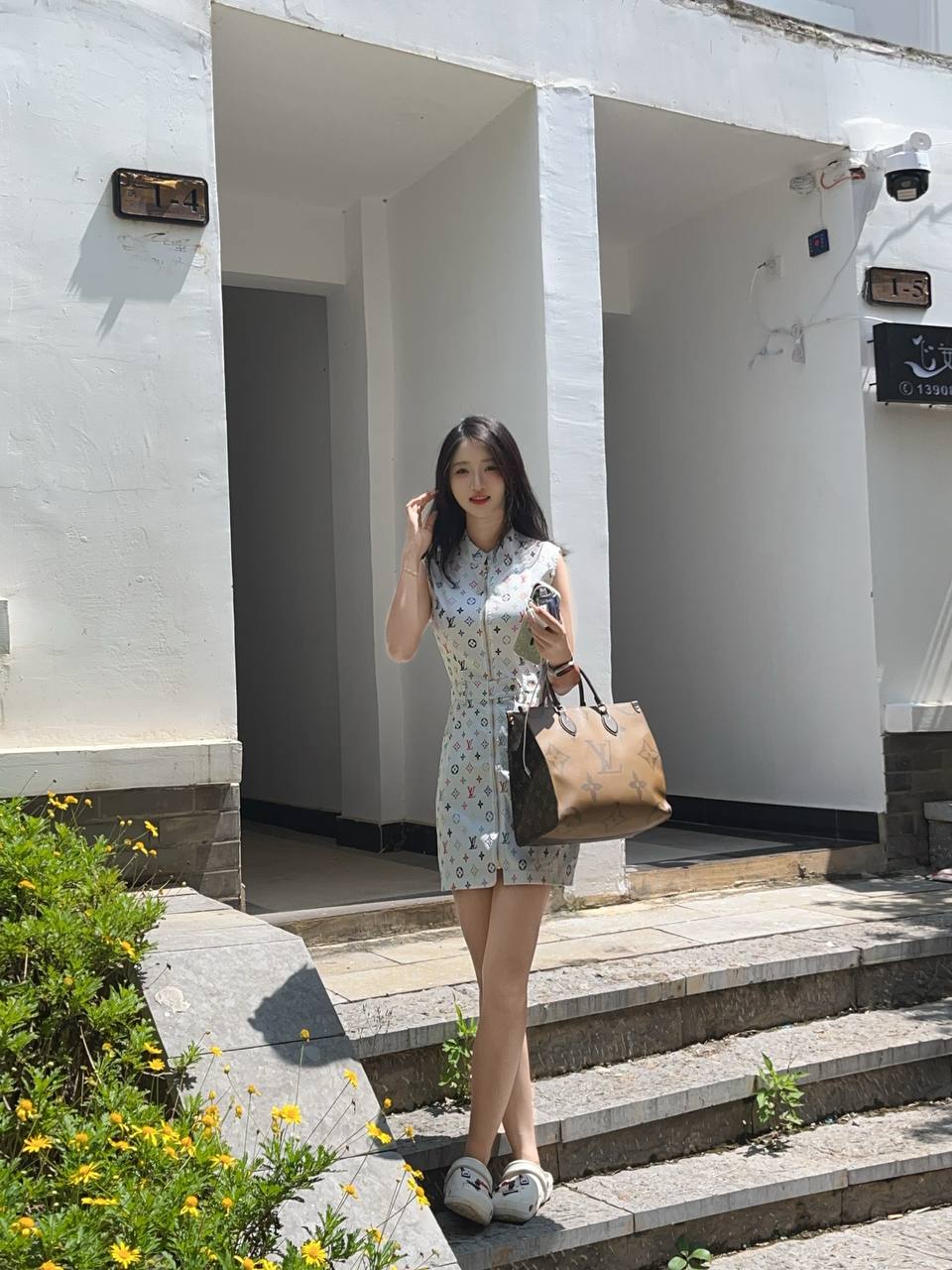 云南 西双版纳 编号：992352 (点击复制)
➡️ 