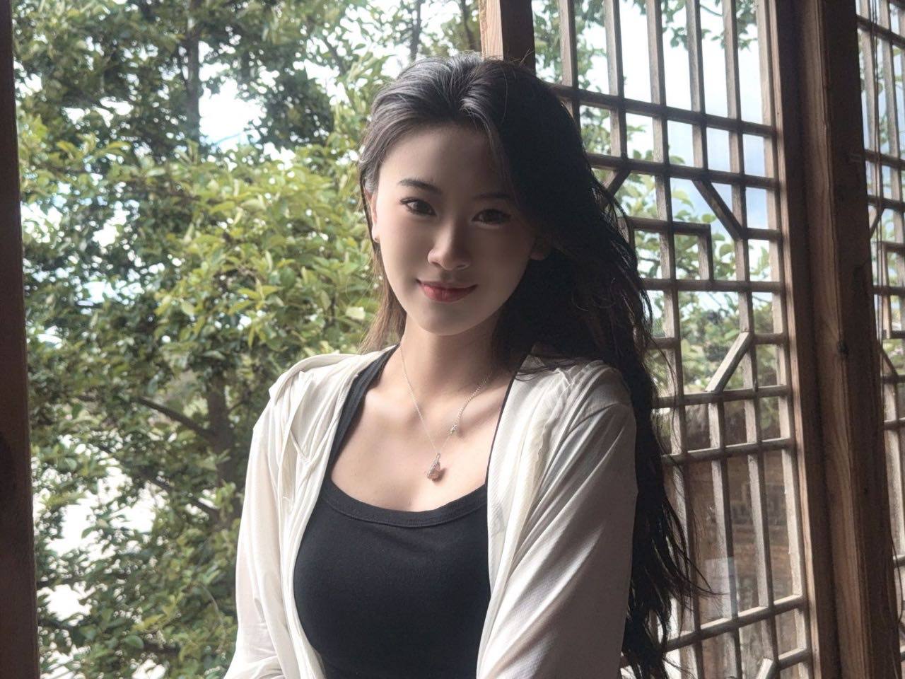 云南 昆明 编号：052268 (点击复制)
➡️ 