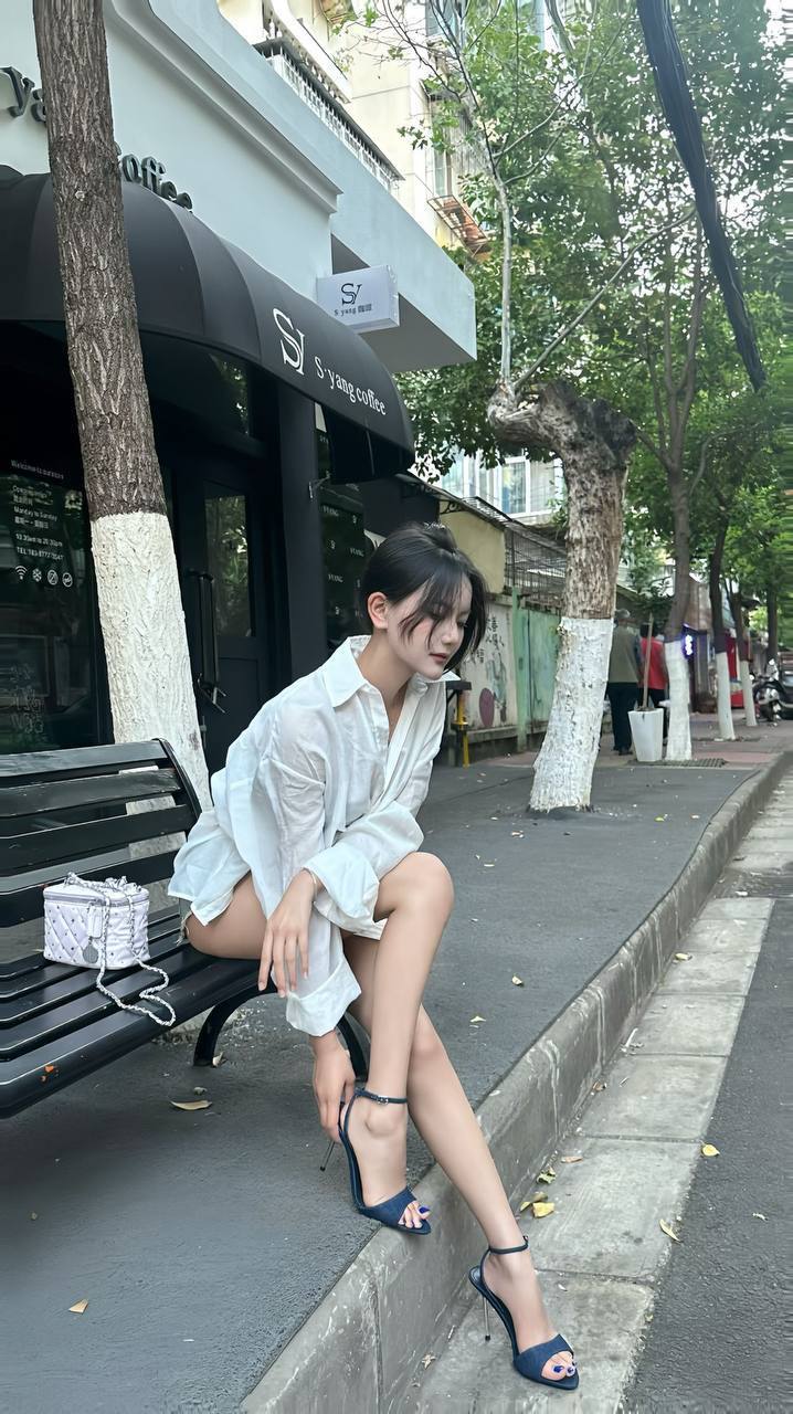 云南 昆明 编号：211148 (点击复制)
➡️ 