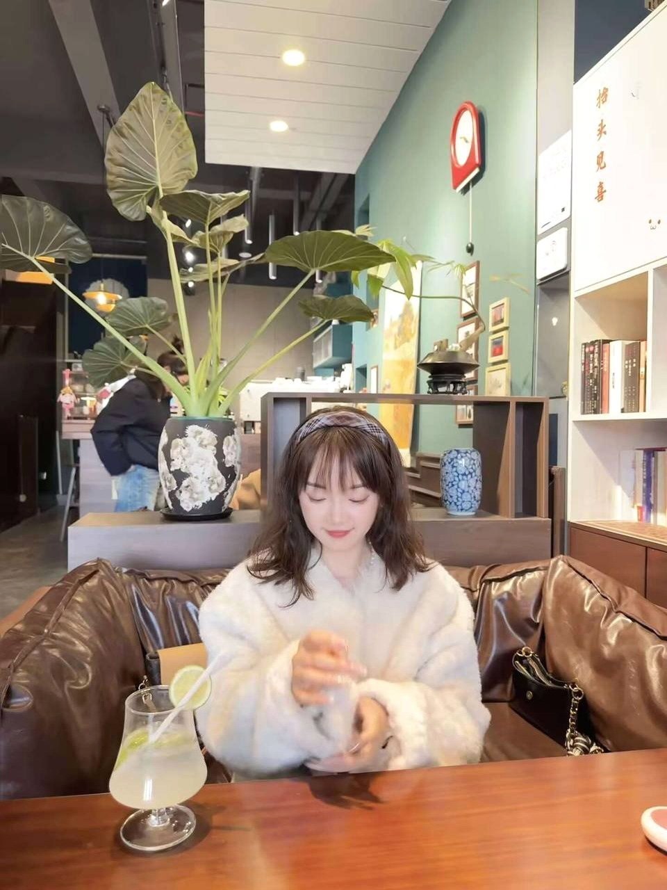 云南 昆明 编号：405684 (点击复制)
➡️ 