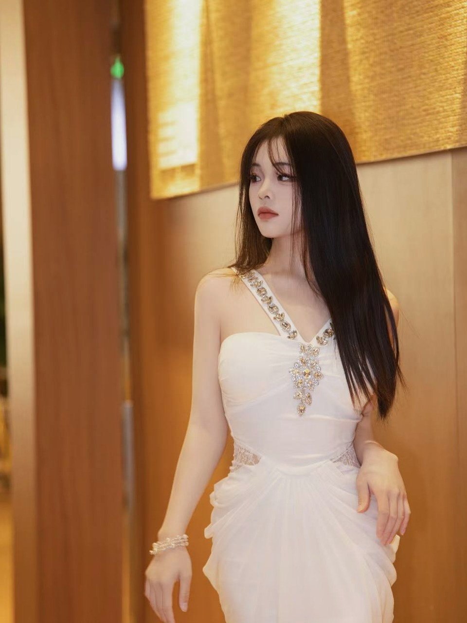 云南 昆明 编号：695094 (点击复制)
➡️ 