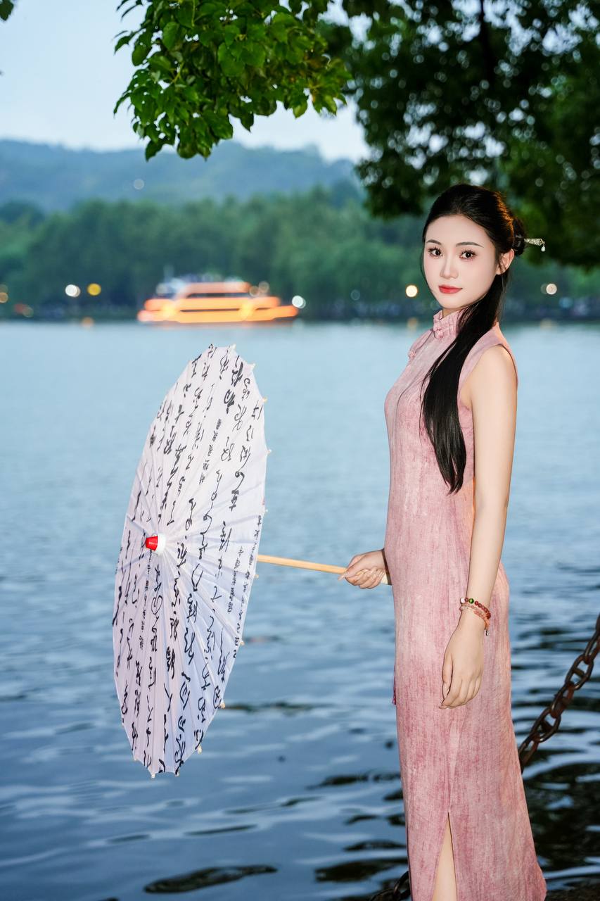 云南 西双版纳 编号：619745 (点击复制)
➡️ 