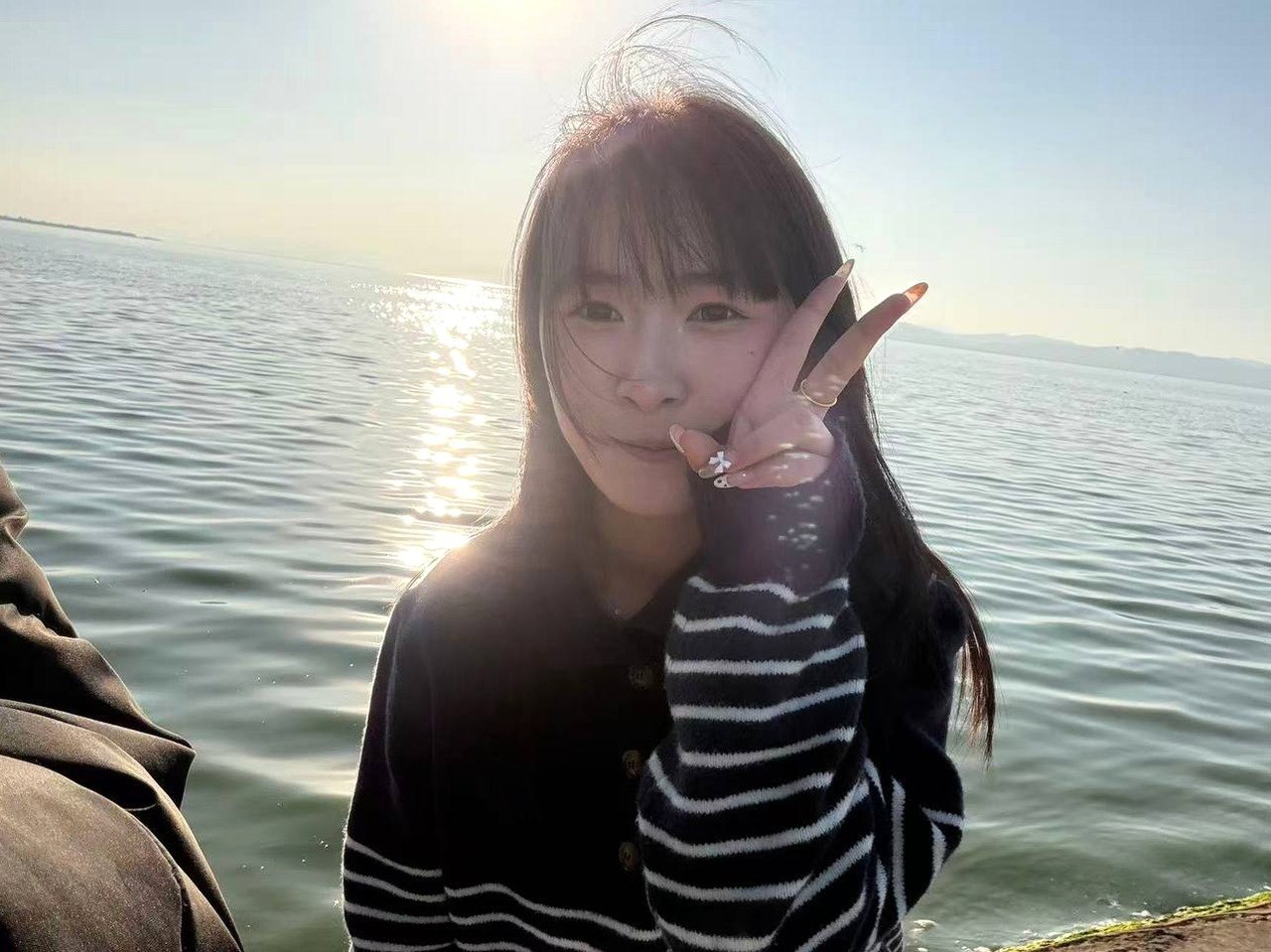 云南 曲靖 编号：243048 (点击复制)
➡️ 