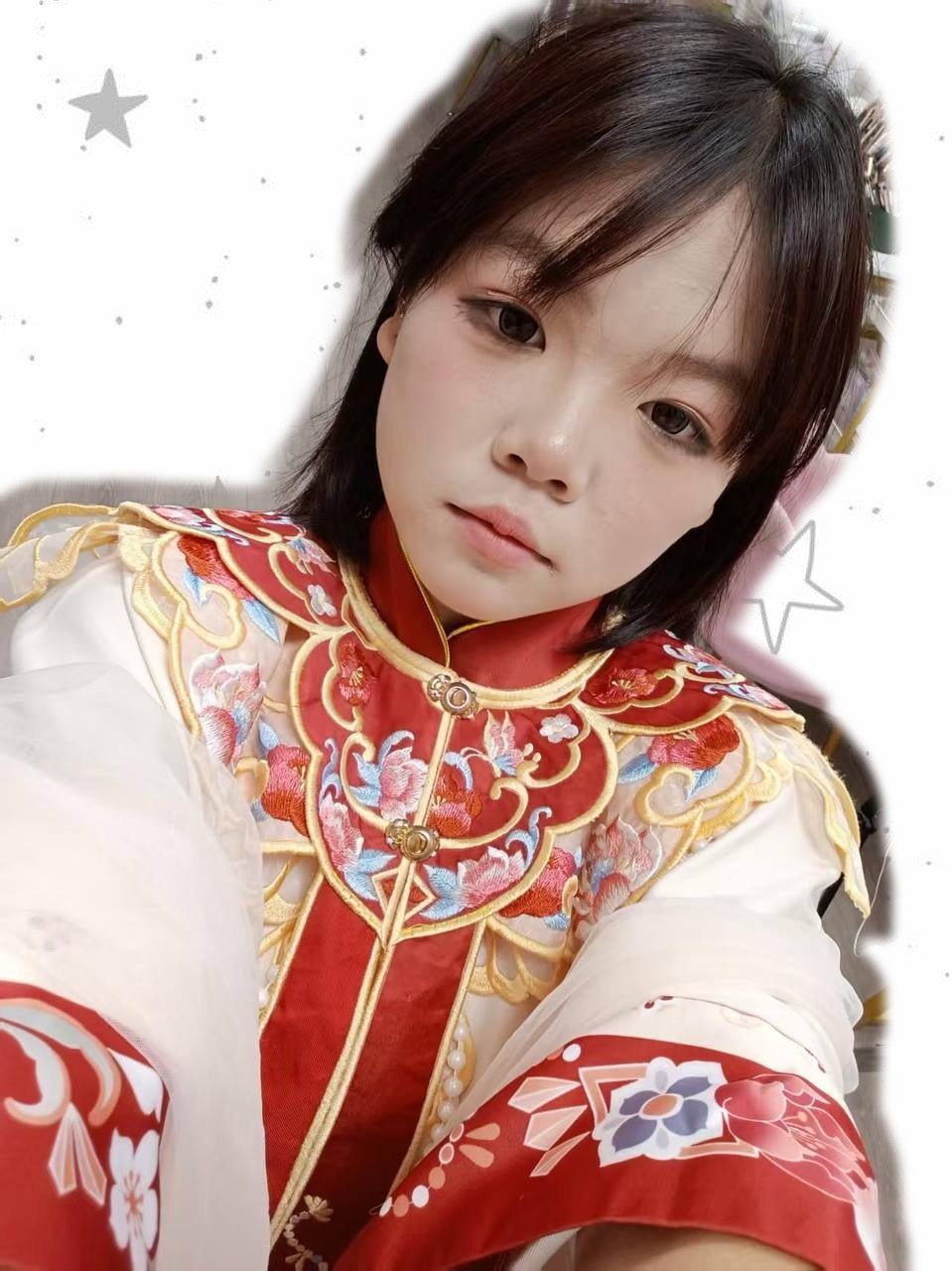 云南 曲靖 编号：305059 (点击复制)
➡️ 