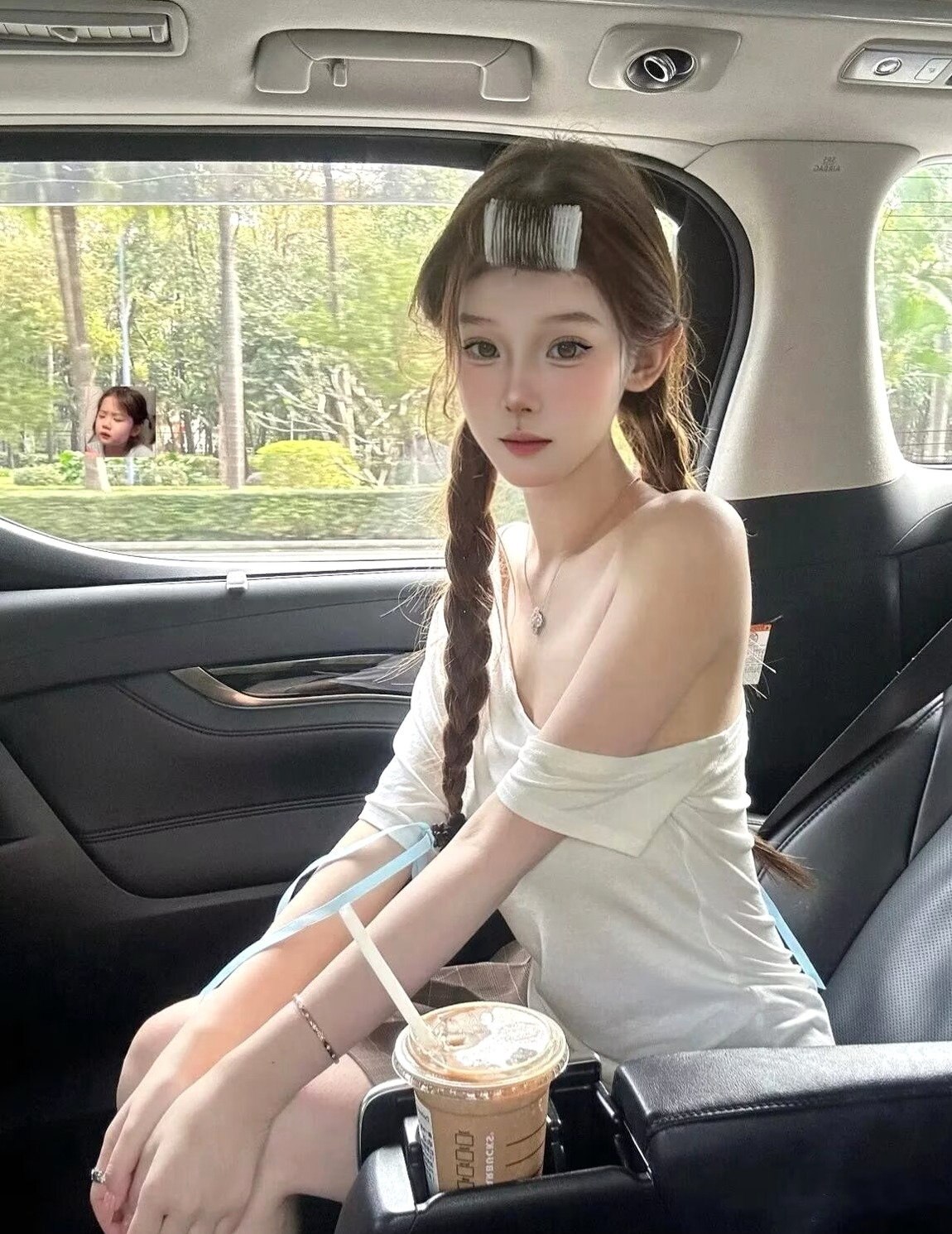 云南 昭通 编号：261431 (点击复制)
➡️ 