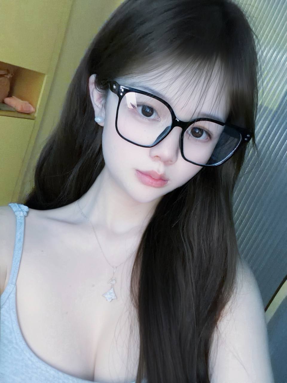 云南 昆明 编号：069410 (点击复制)
➡️ 
