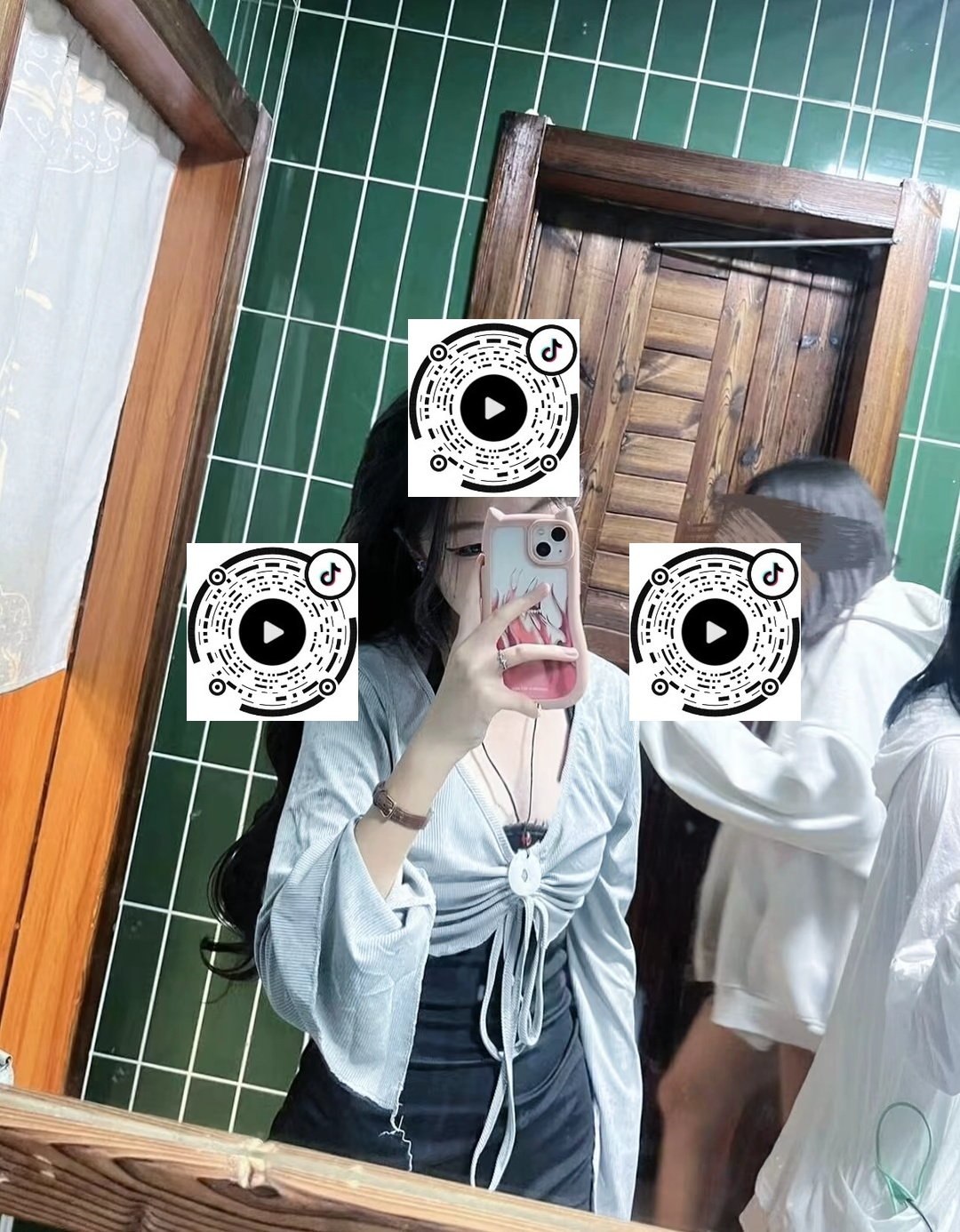 云南 昆明 编号：859330 (点击复制)
➡️ 