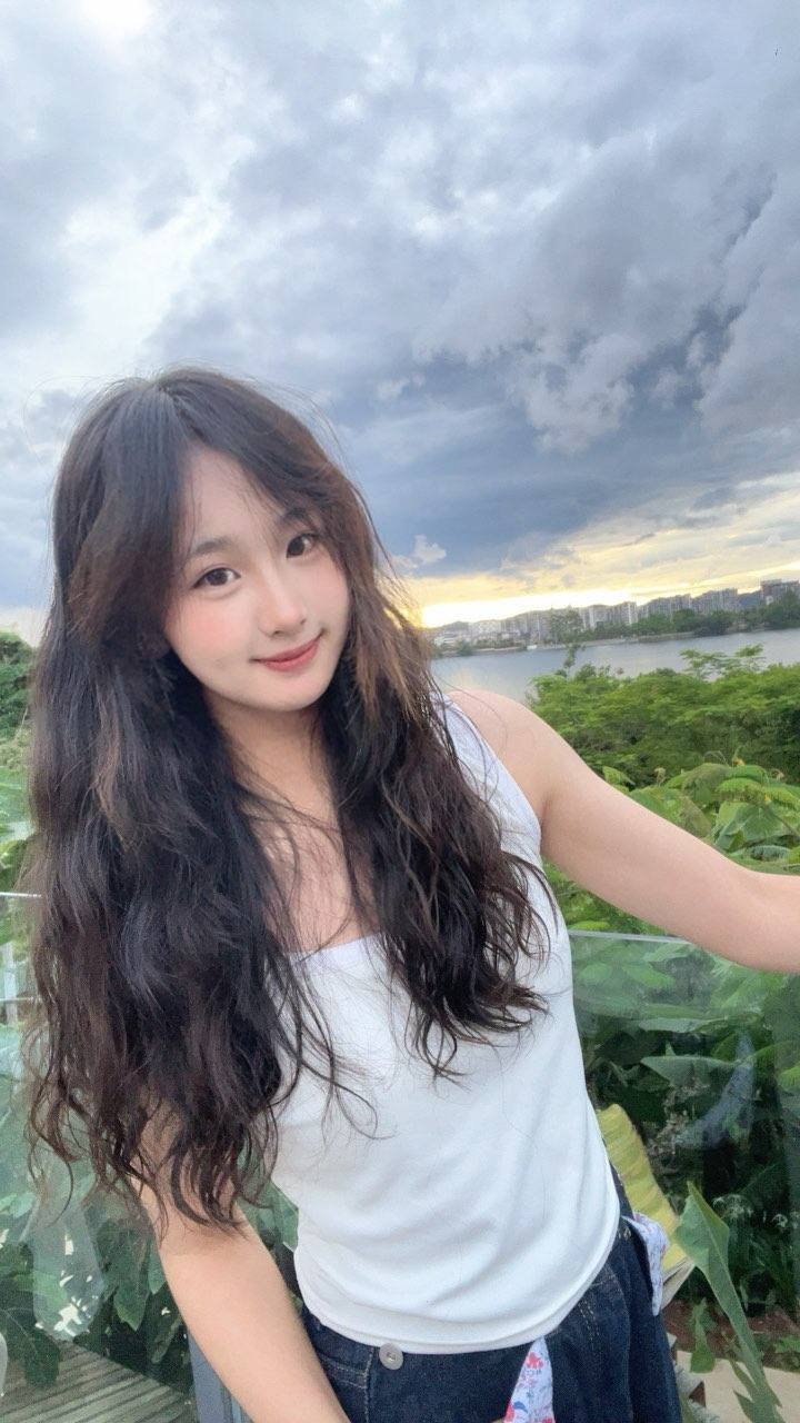 云南 昆明 编号：230725 (点击复制)
➡️ 