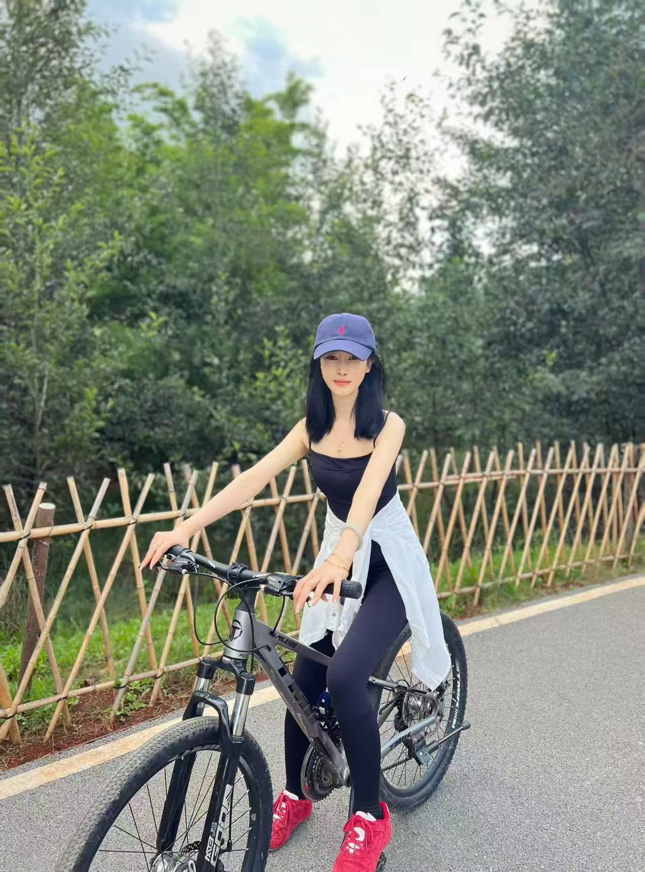 云南 昆明 编号：614019 (点击复制)
➡️ 