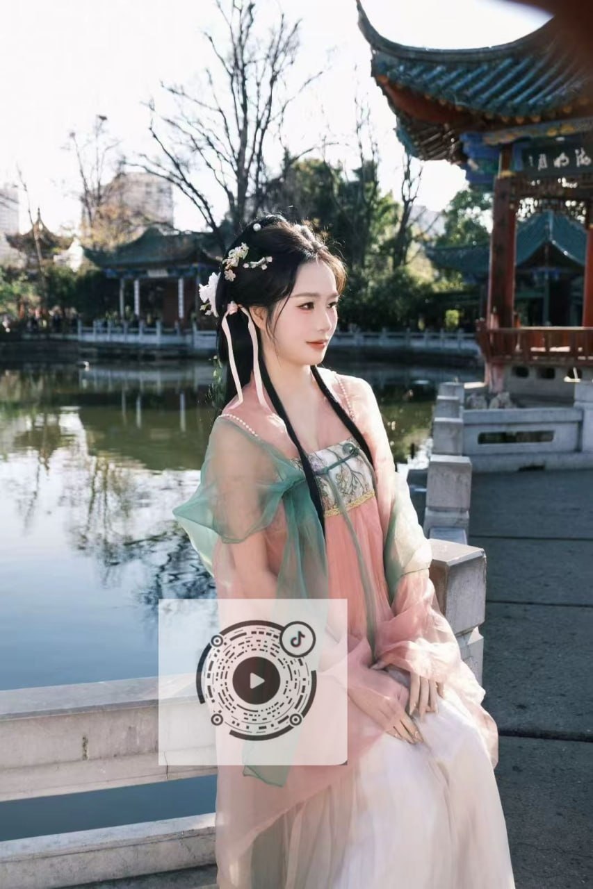 云南 昆明 编号：670705 (点击复制)
➡️ 