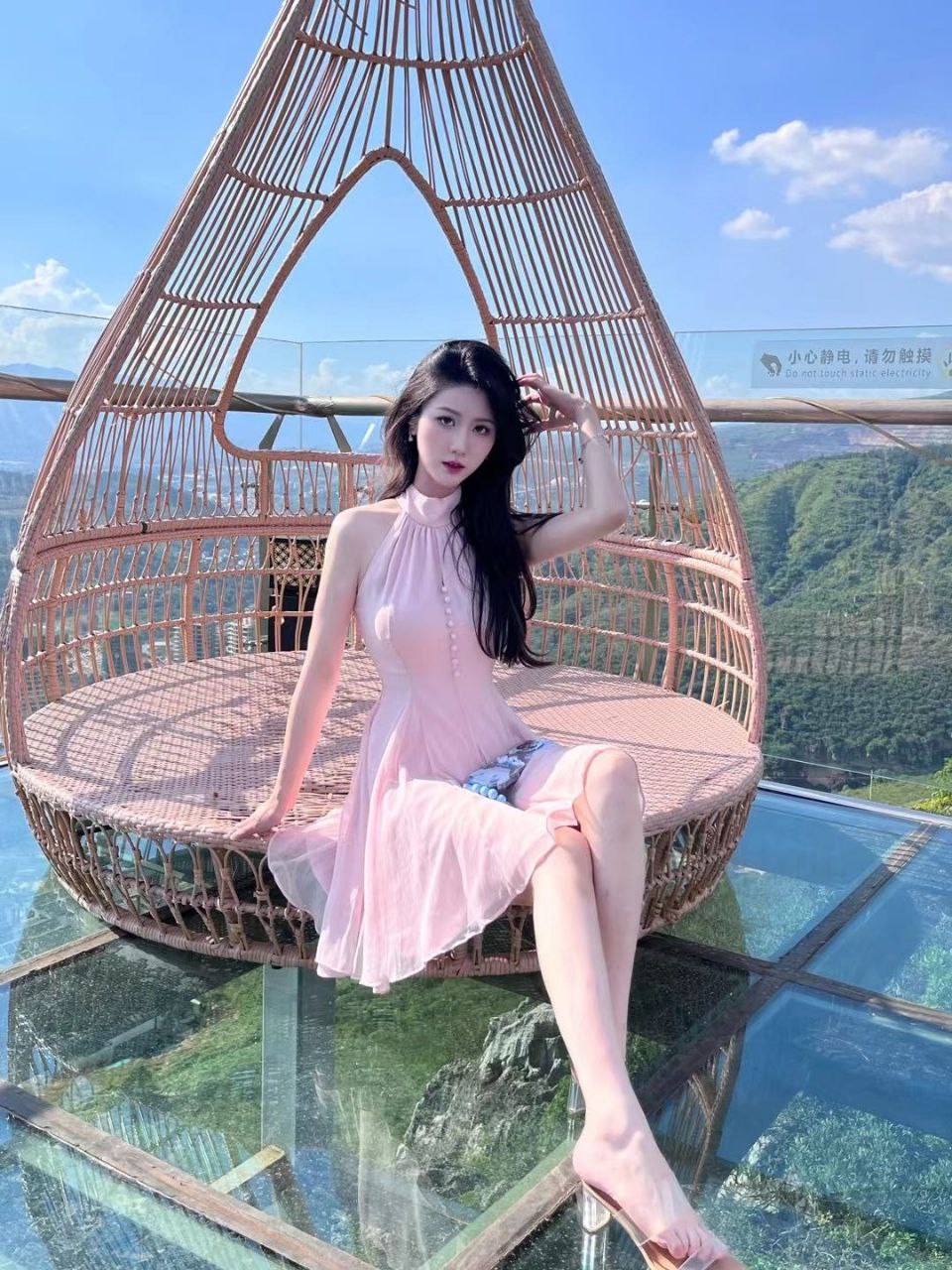 云南 昆明 编号：299389 (点击复制)
➡️ 