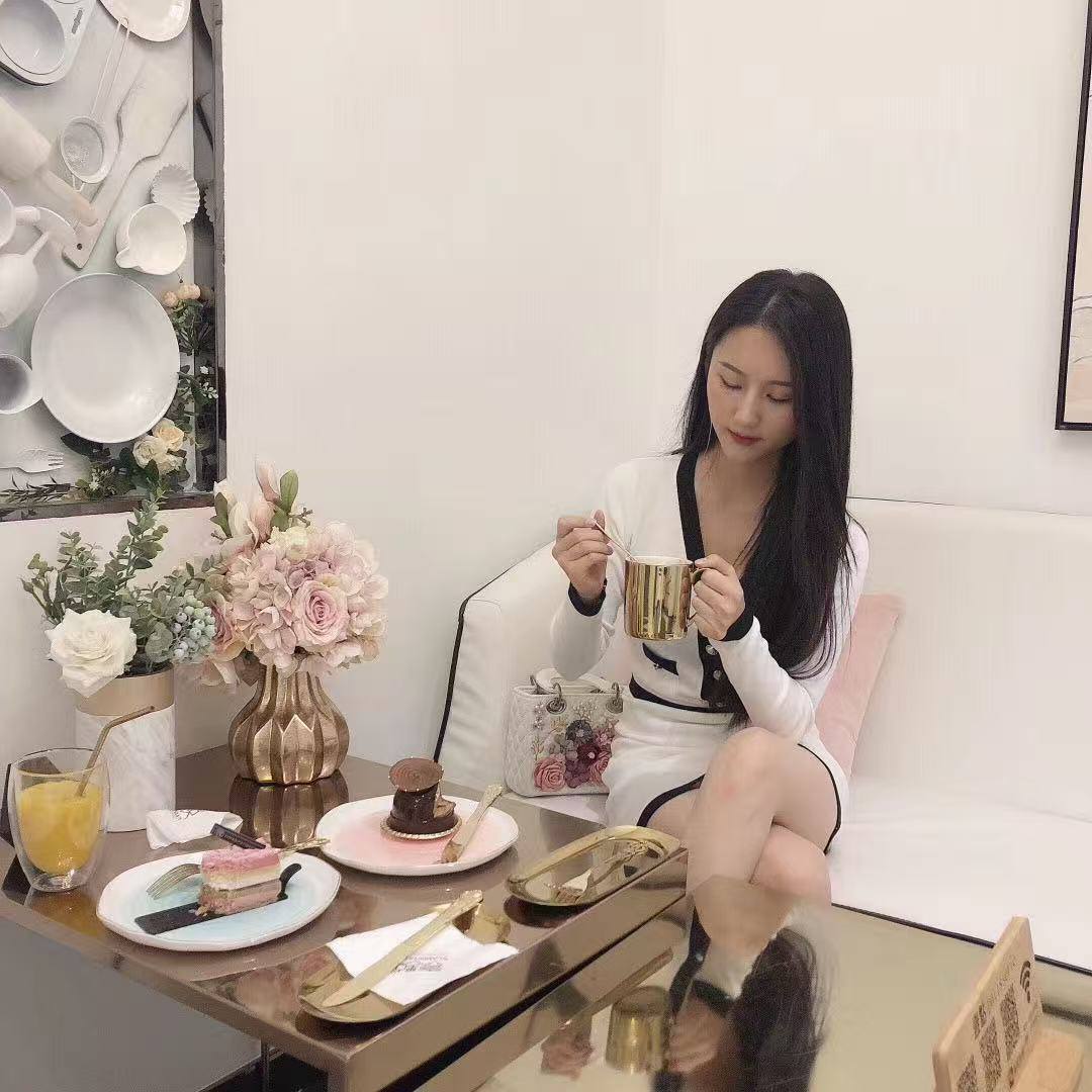 云南 昆明 编号：921643 (点击复制)
➡️ 