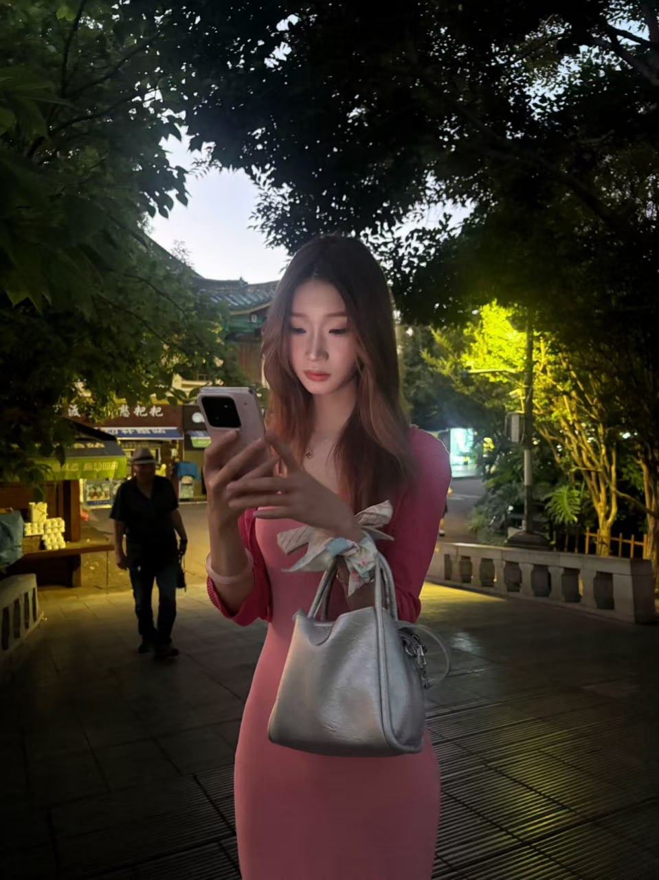 云南 昆明 编号：298807 (点击复制)
➡️ 