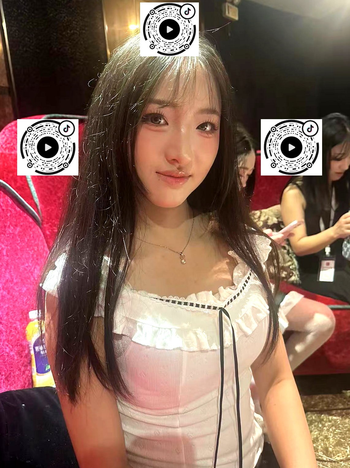 云南 昆明 编号： 182874 （260825）
