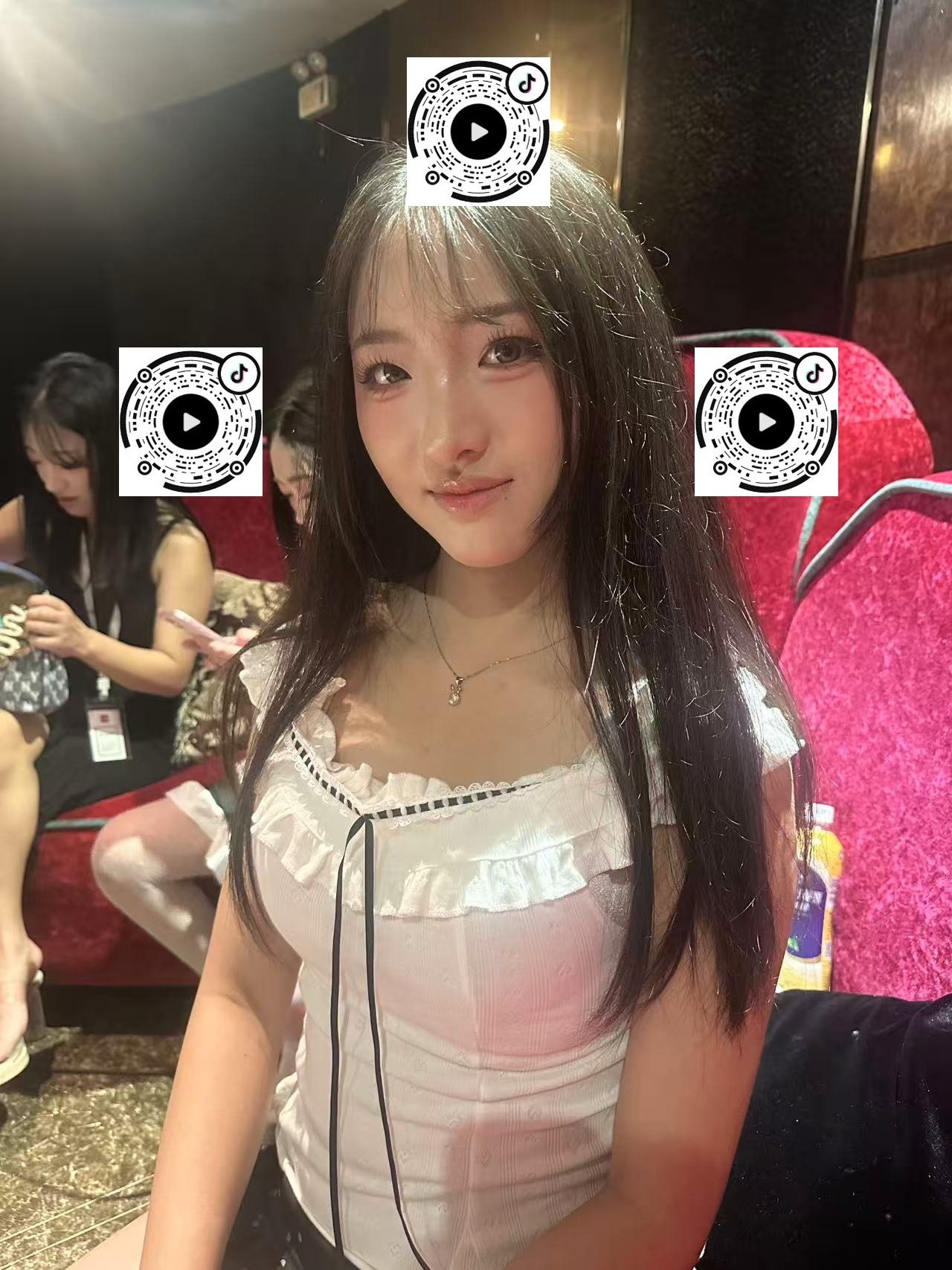 云南 昆明 编号： 214299 （260905）

