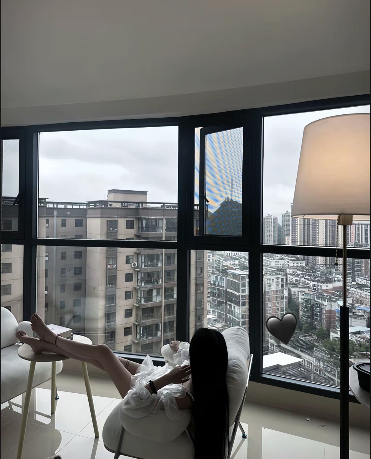 云南 昆明 编号： 068699 （260904）
