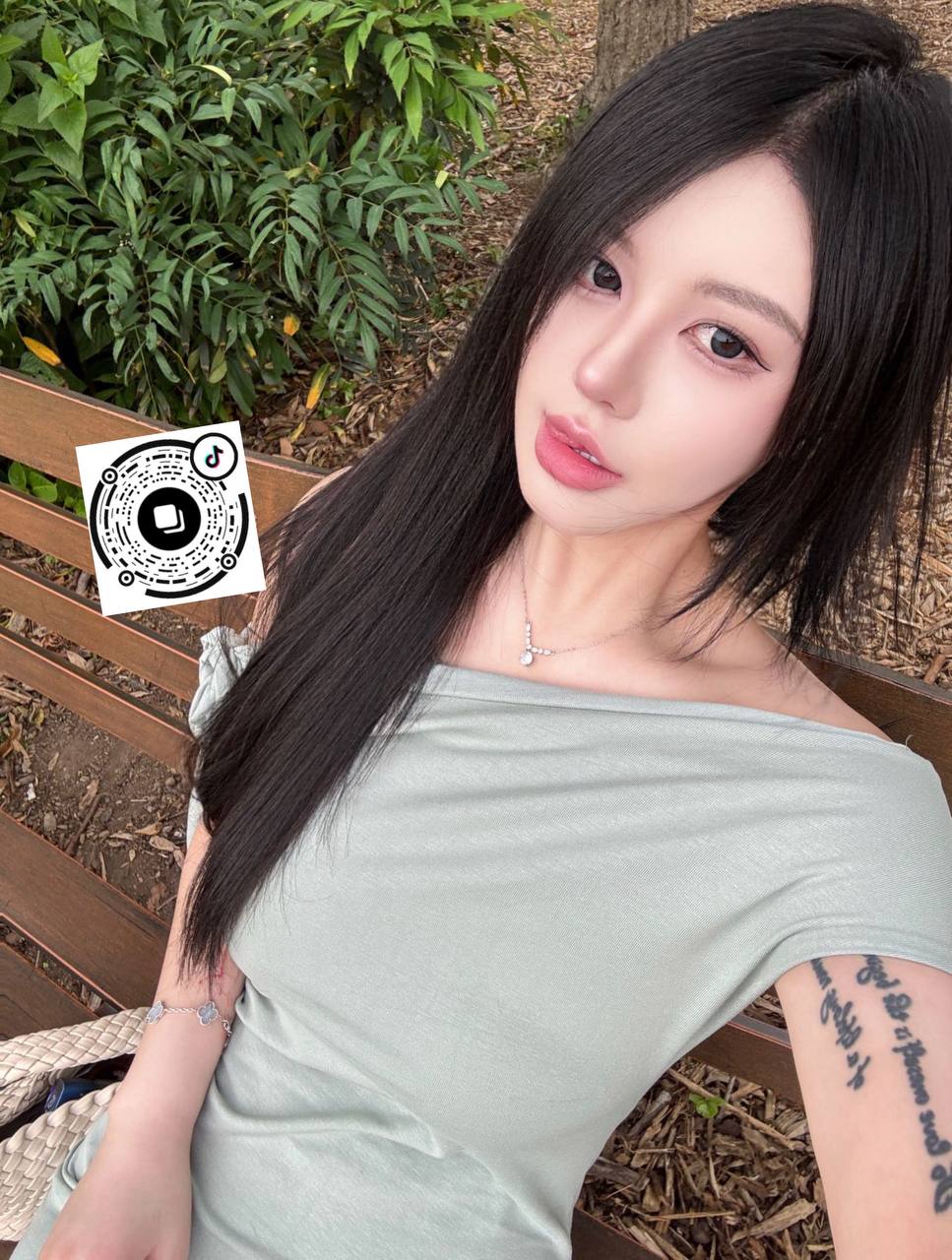 浙江 杭州 编号：636353 (点击复制)
➡️ 