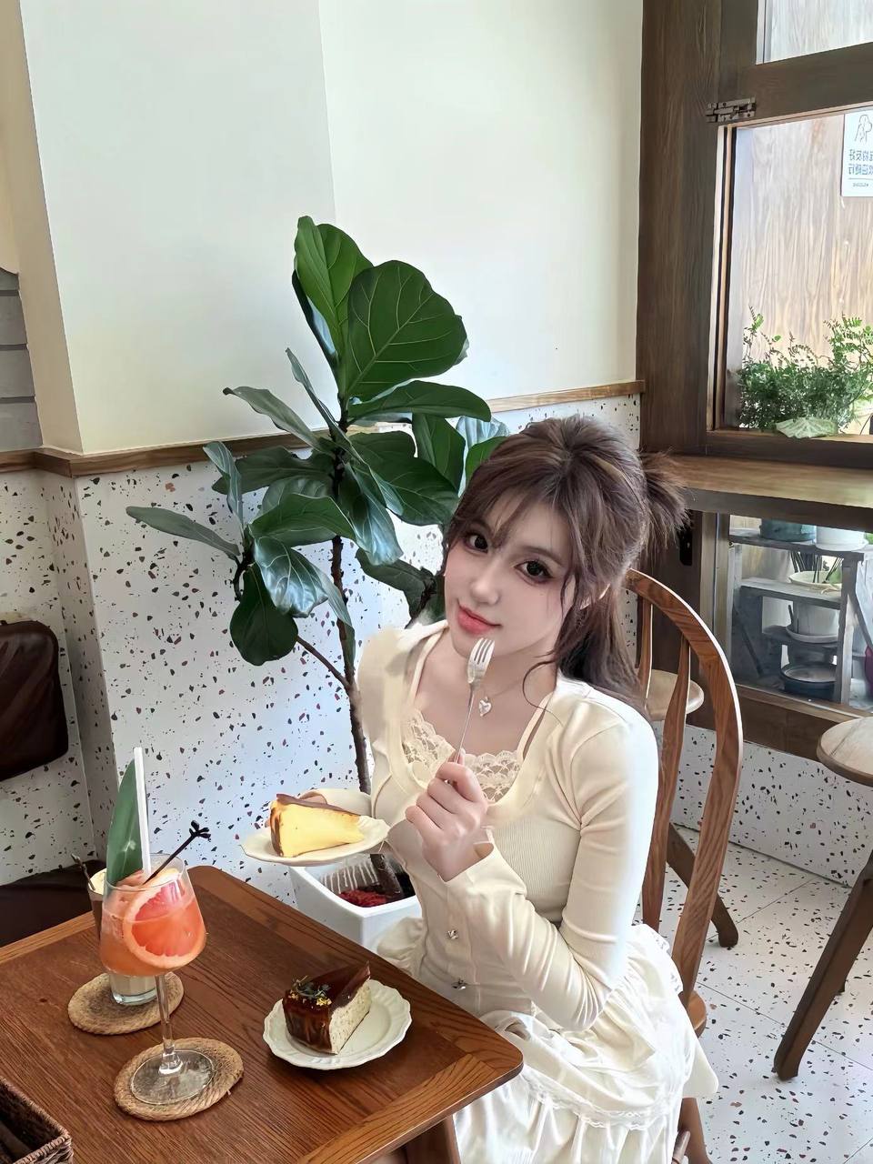 浙江 杭州 编号：624387 (点击复制)
➡️ 