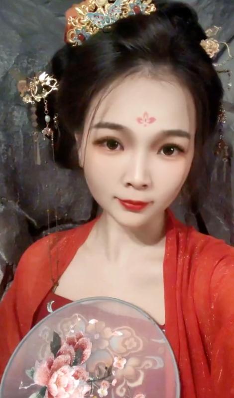 浙江 杭州 编号：827731 (点击复制)
➡️ 