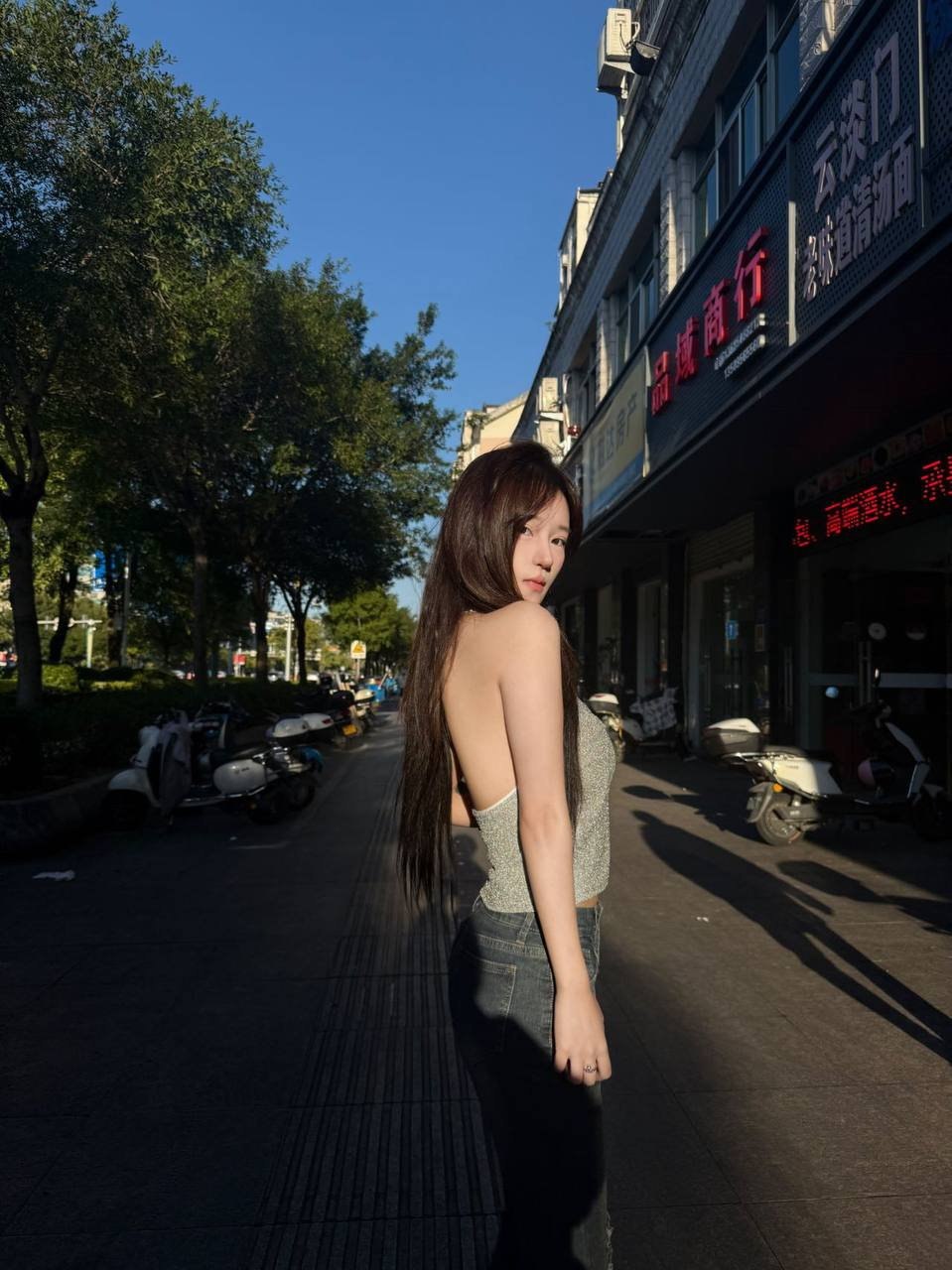 浙江 杭州 编号：907225 (点击复制)
➡️ 