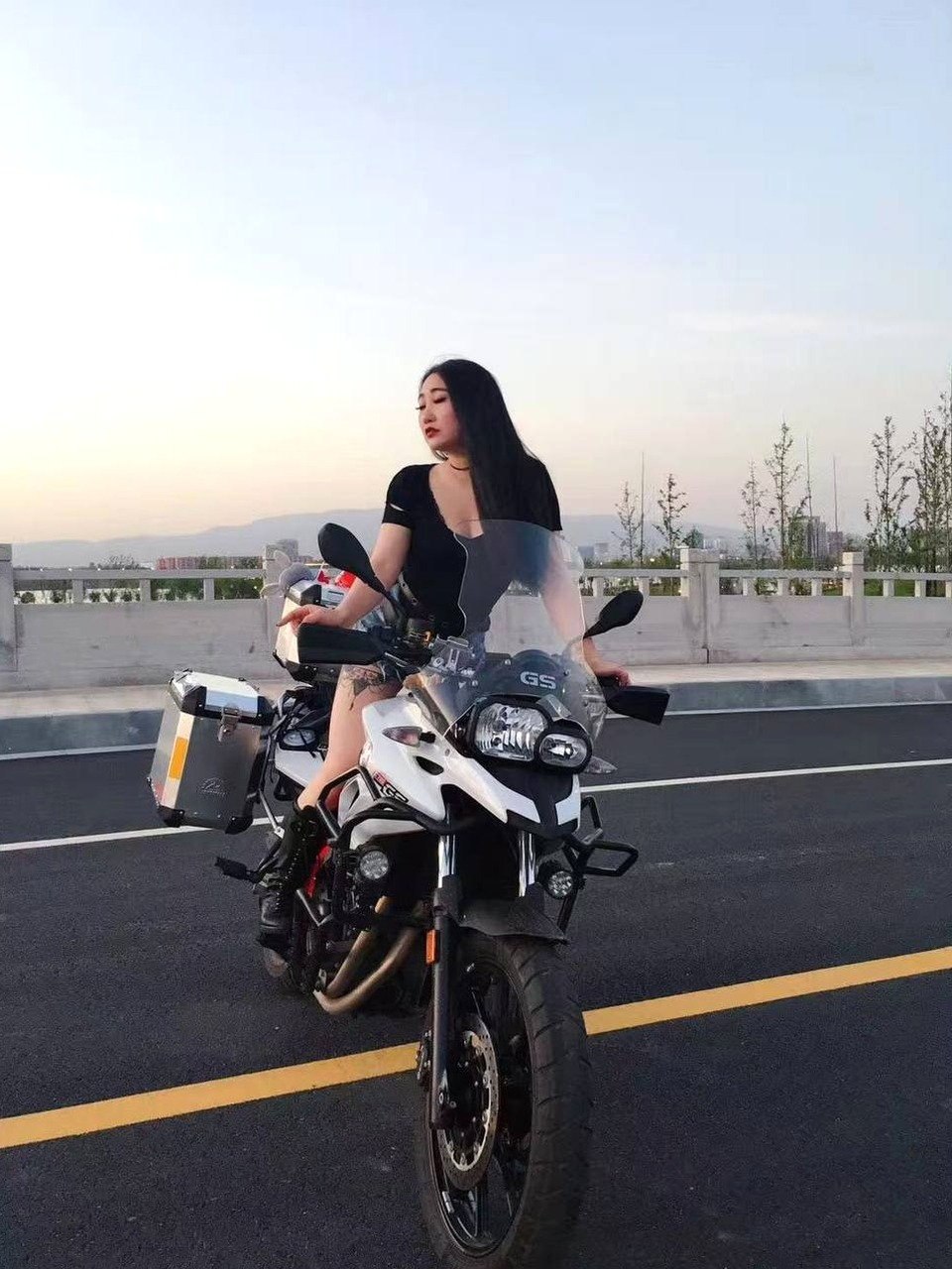 浙江 金华 编号：583185 (点击复制)
➡️ 