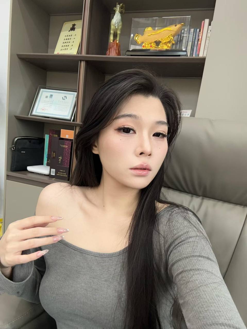 浙江 杭州 编号：063645 (点击复制)
➡️ 