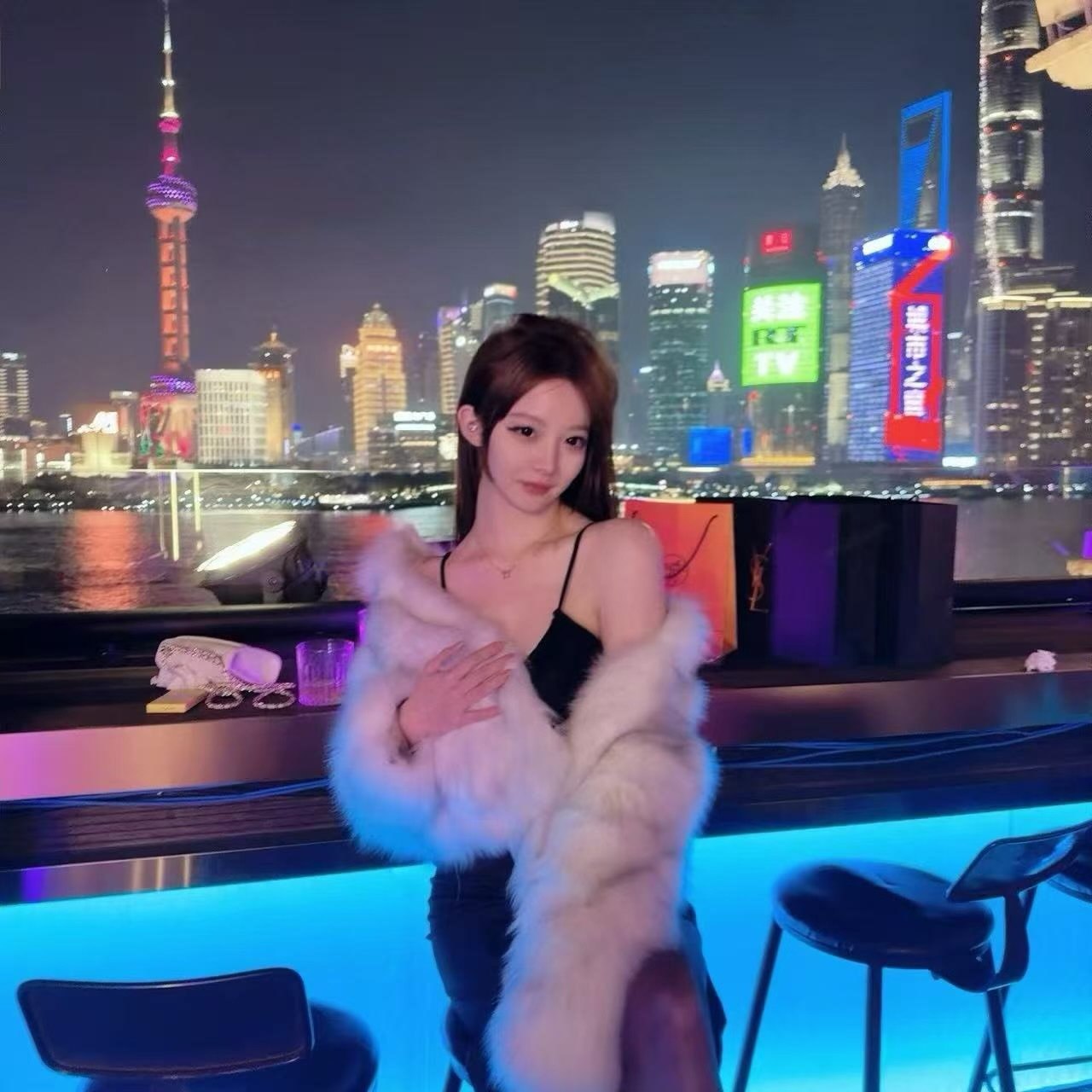浙江 宁波 编号：832935 (点击复制)
➡️ 